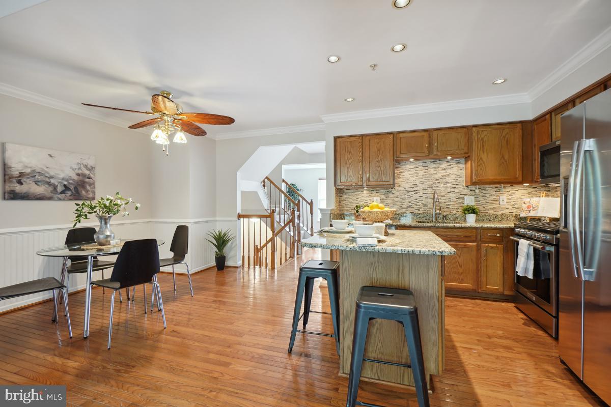 OATLAND FARM - Residential