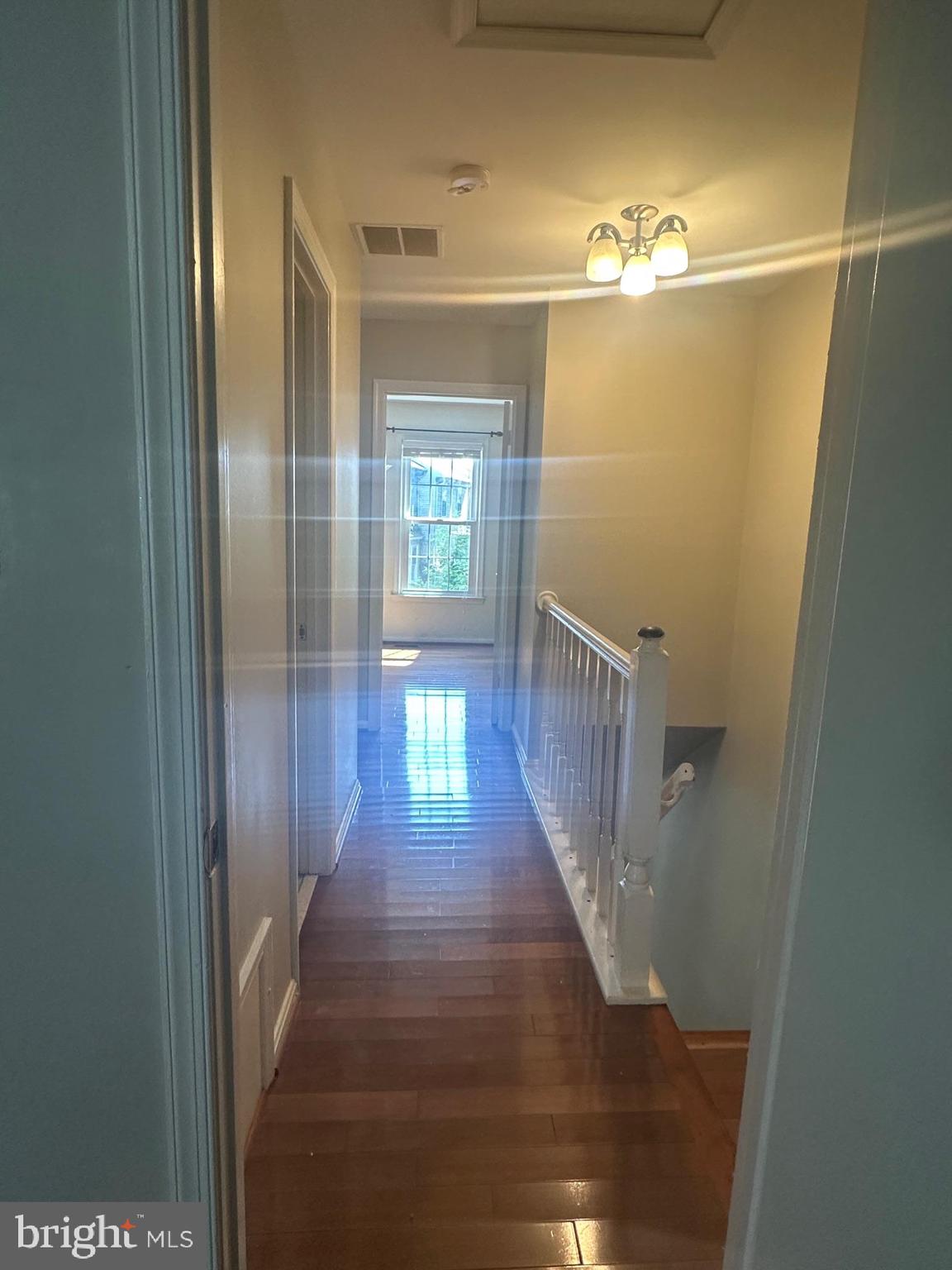 STEPHEN KNOLLS - Residential Lease