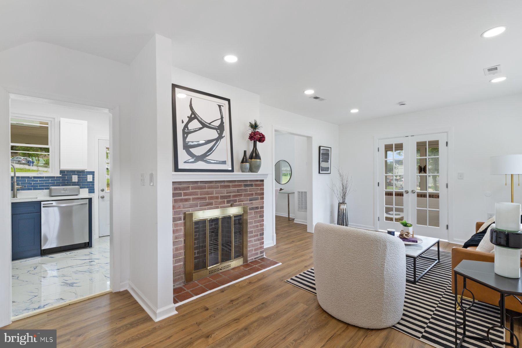 HAMILTON HEIGHTS - Residential