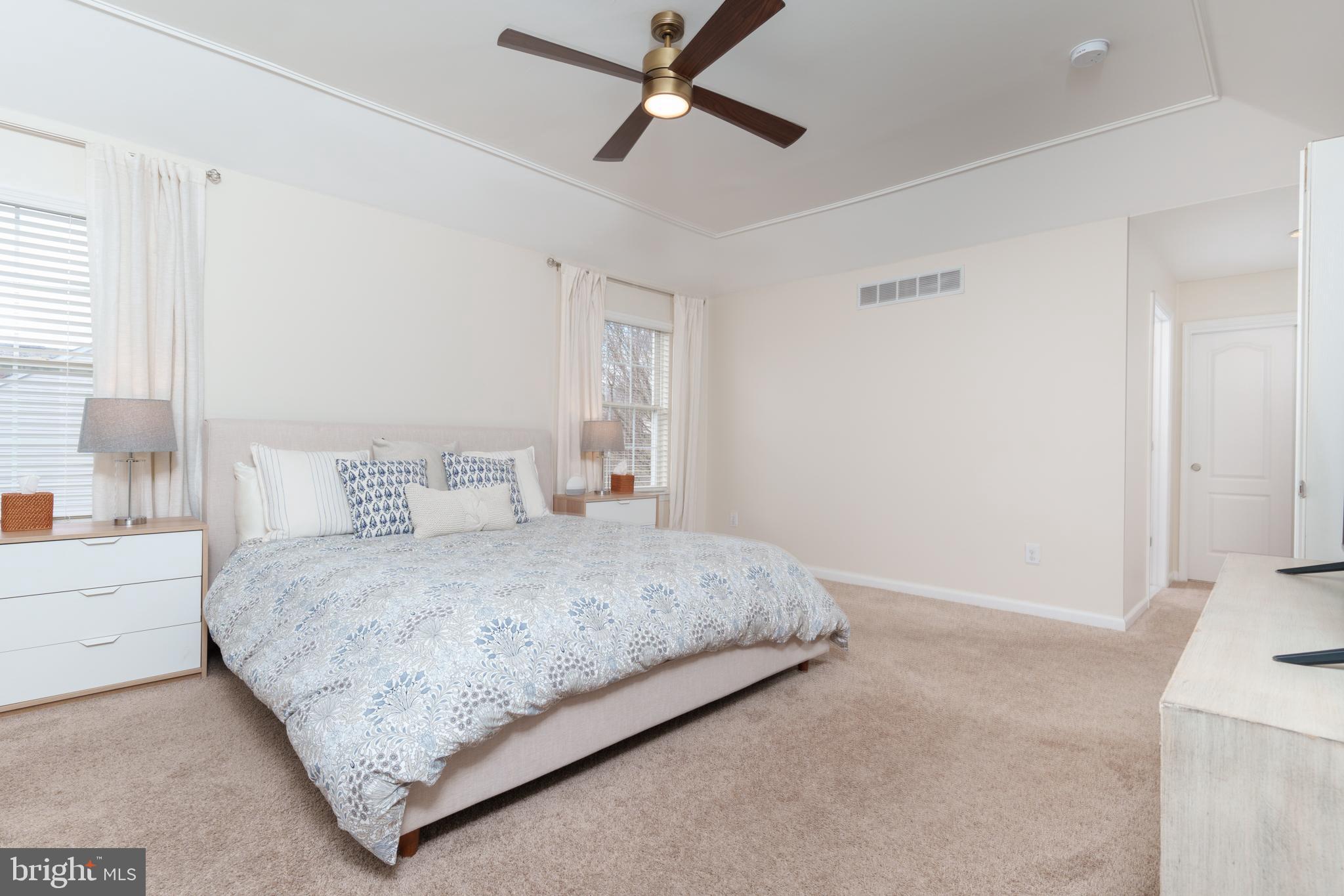 MEADOW RUN - Residential