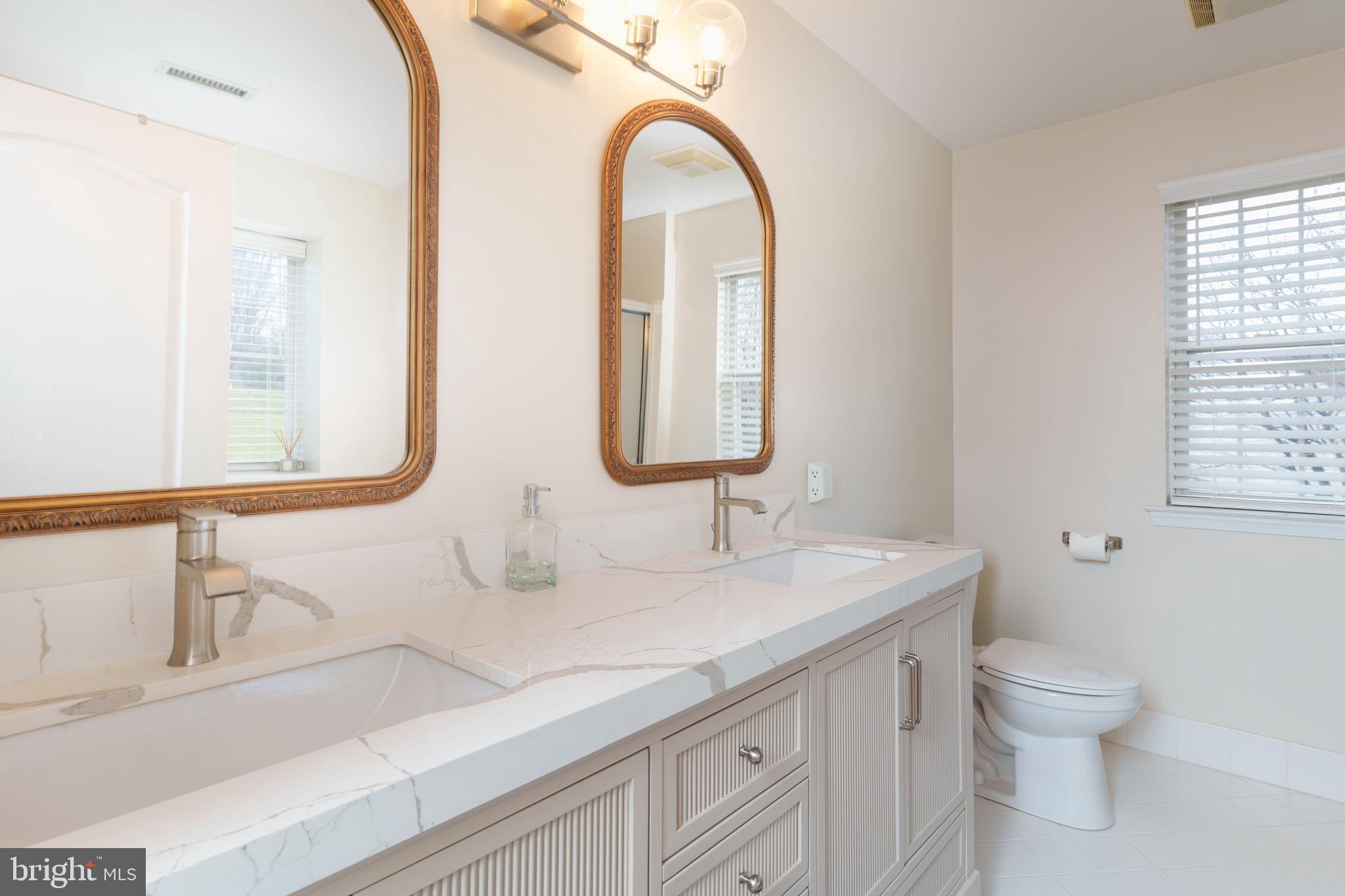 MEADOW RUN - Residential