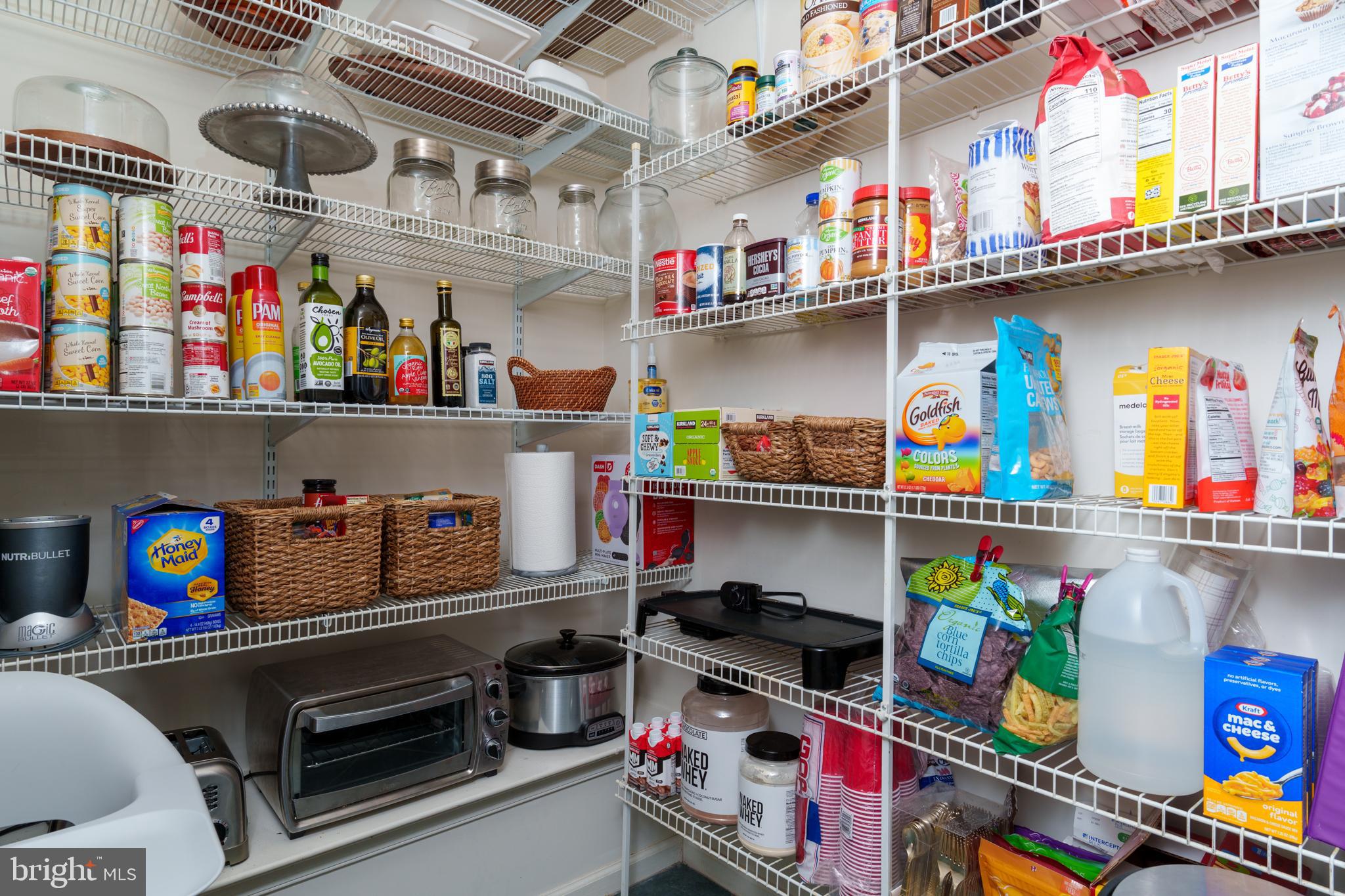 MEADOW RUN - Residential