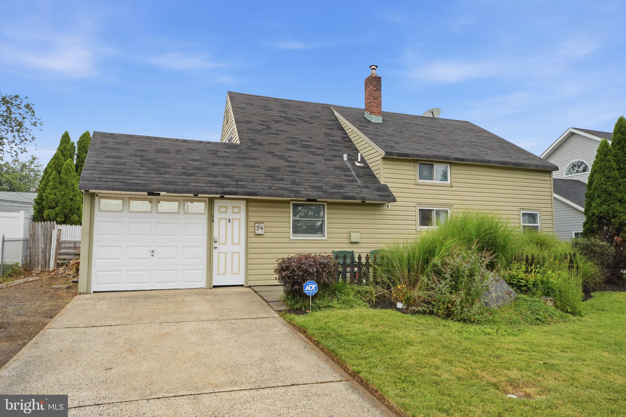 34 RIDGE LANE