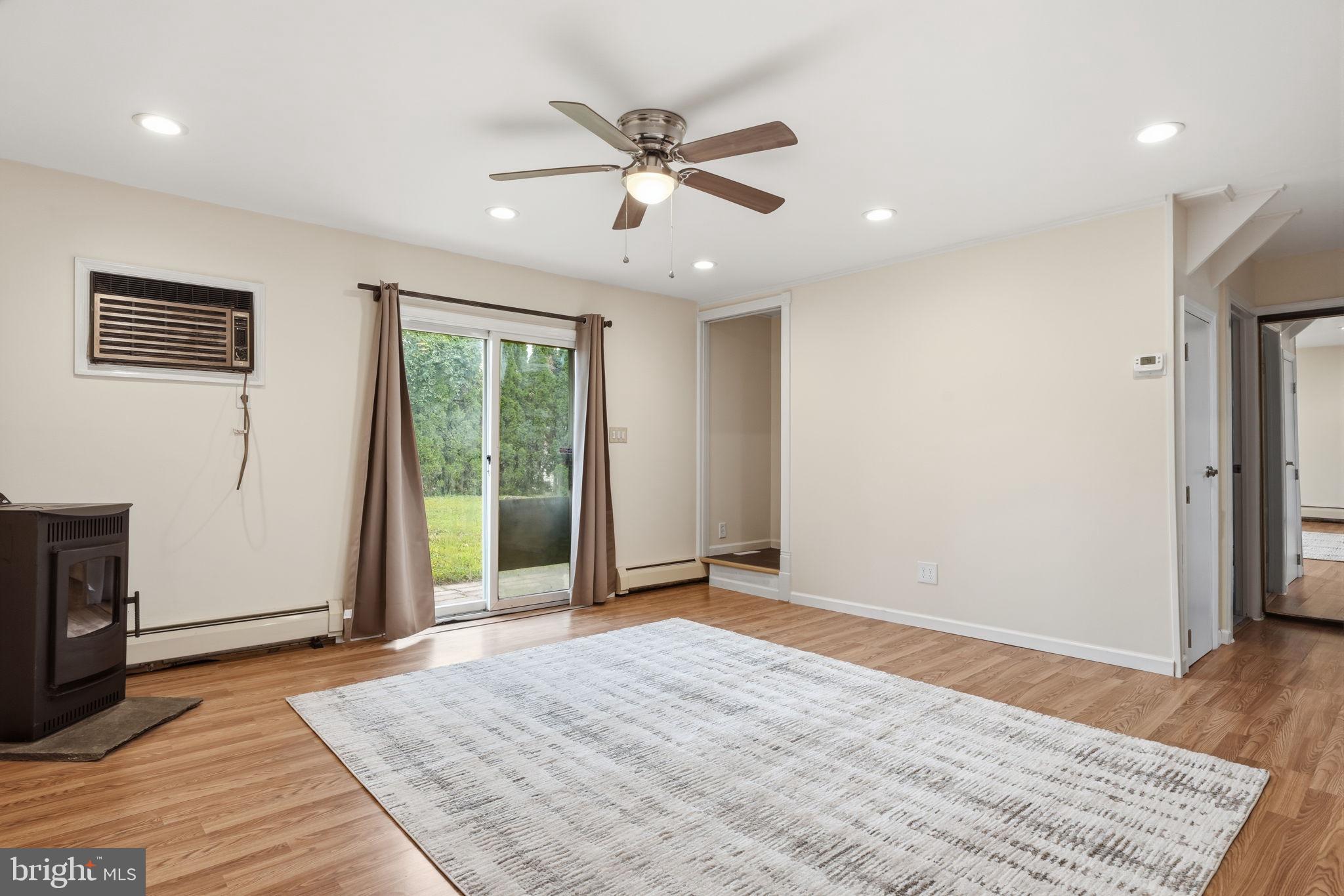 34 RIDGE LANE