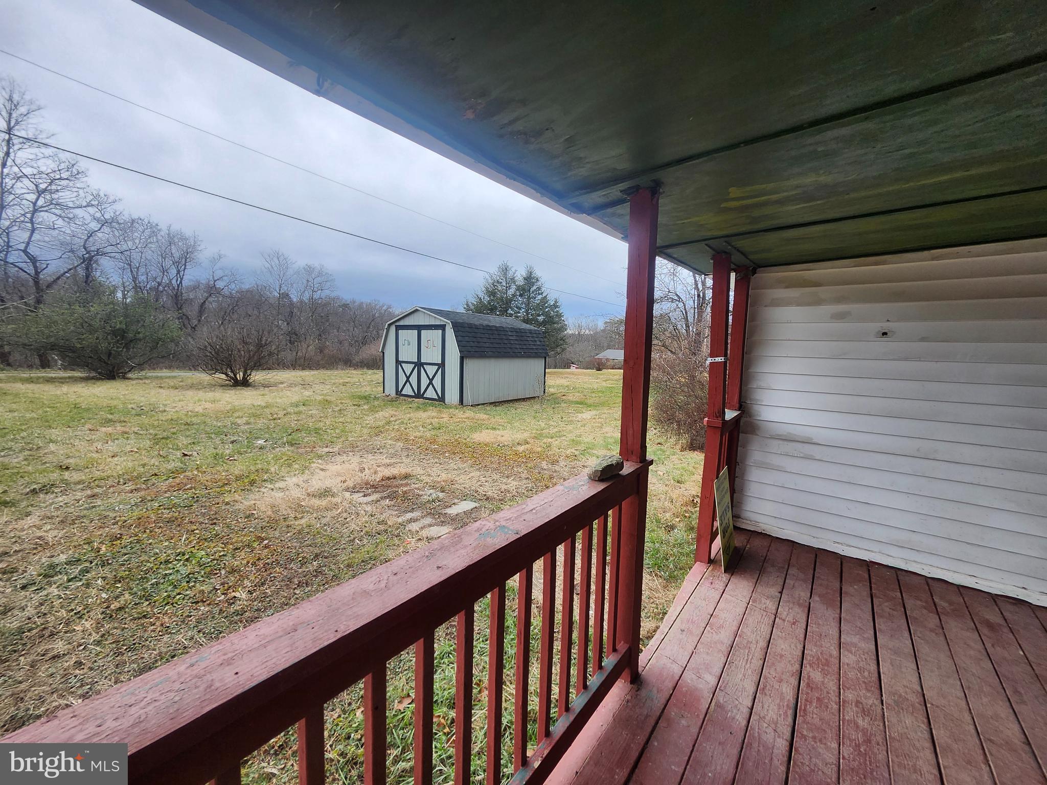 TOWN HILL RANCHES - Residential