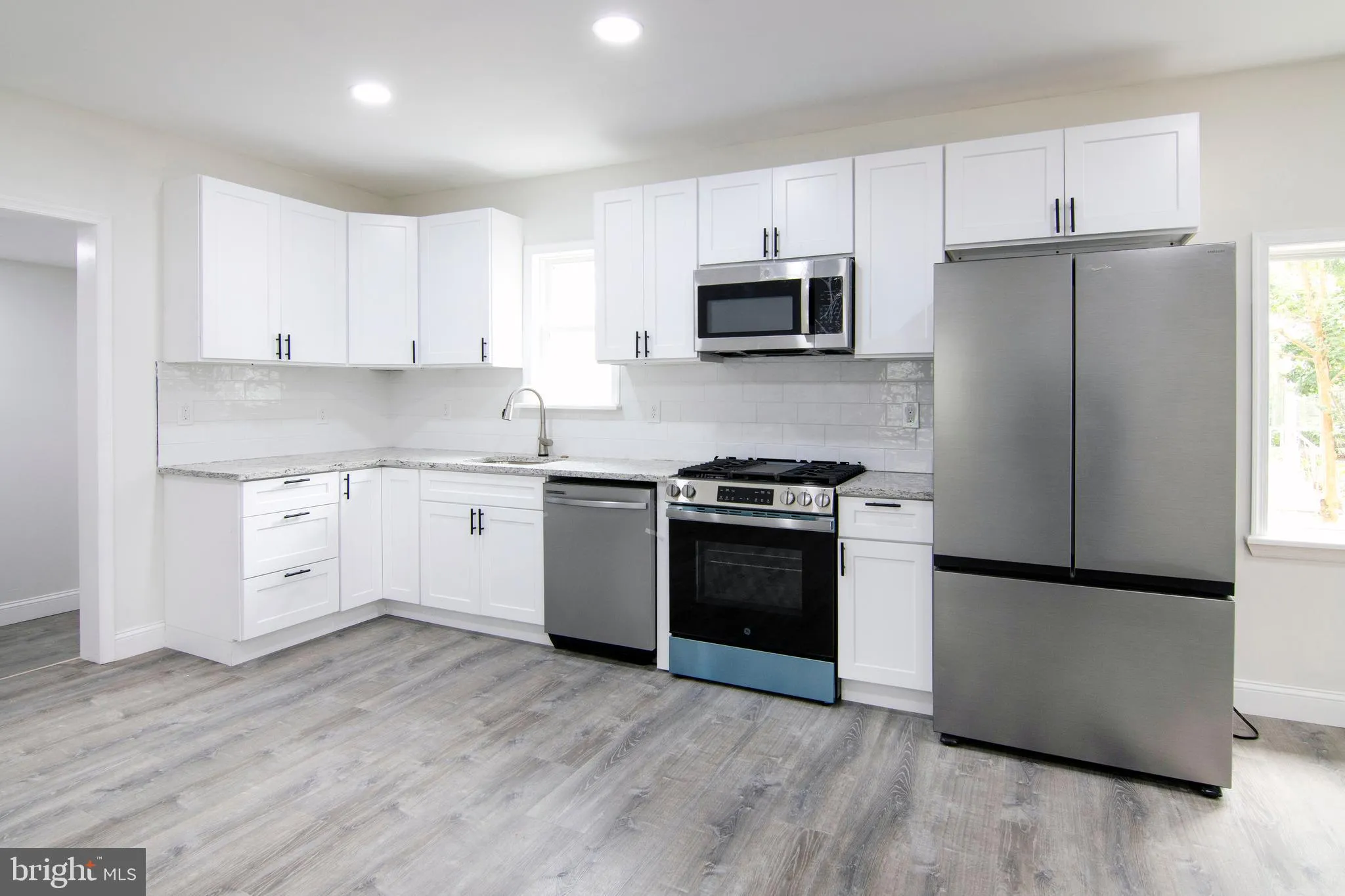 Vineland, New Jersey 08360, United States, 3 Bedrooms Bedrooms, ,2 BathroomsBathrooms,Residential,Active,190268