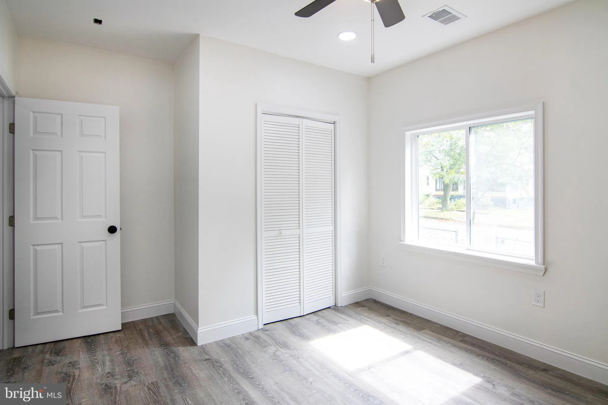 Vineland, New Jersey 08360, United States, 3 Bedrooms Bedrooms, ,2 BathroomsBathrooms,Residential,Active,190268