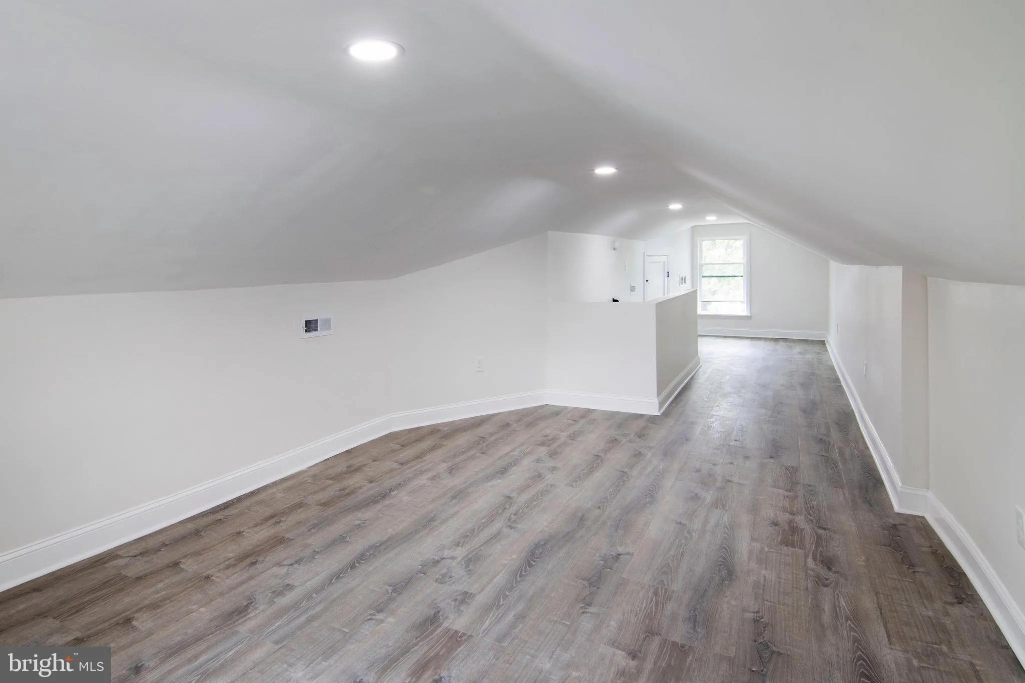 Vineland, New Jersey 08360, United States, 3 Bedrooms Bedrooms, ,2 BathroomsBathrooms,Residential,Active,190268