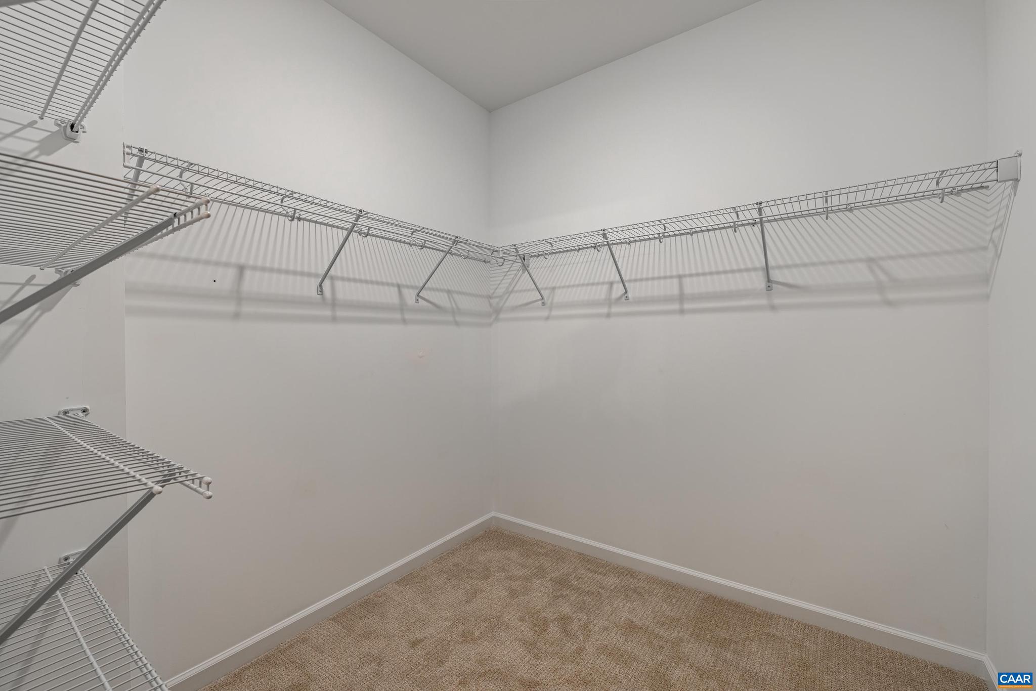 SPRING CREEK - Residential