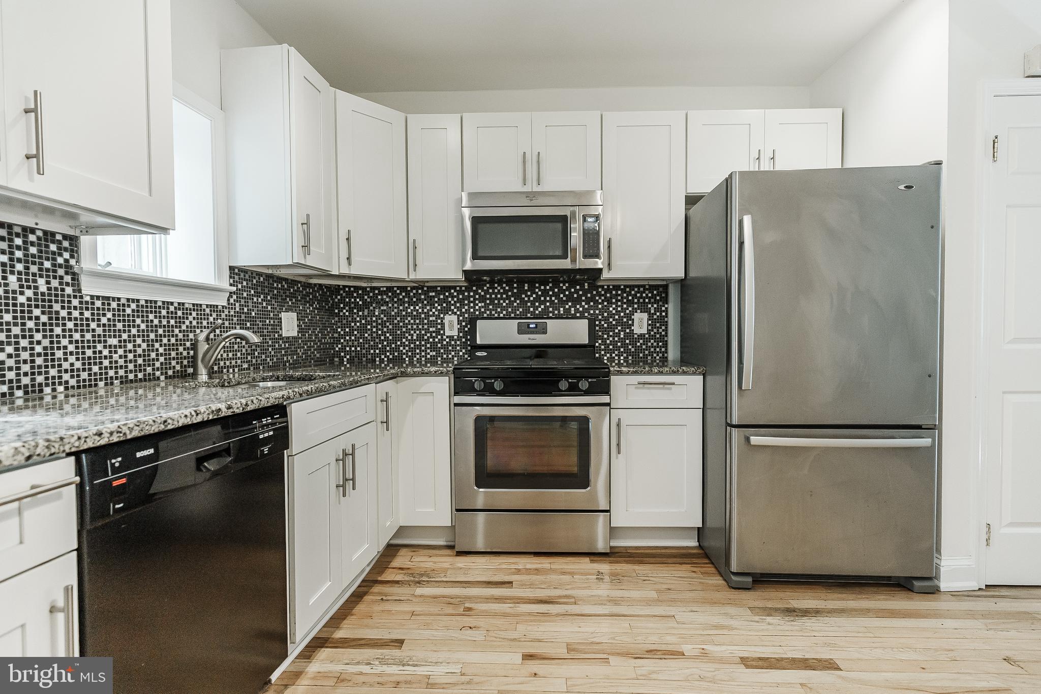 BELLA VISTA - Residential