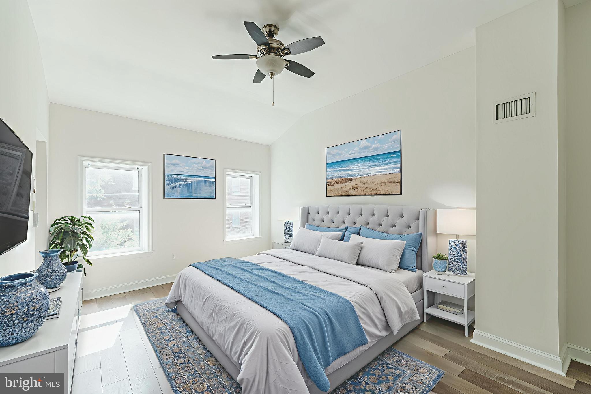 BELLA VISTA - Residential