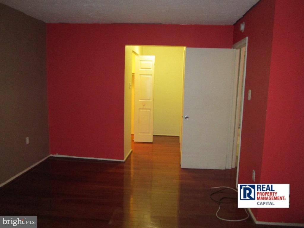 GREENBRIAR CONDO PHASE I - Residential Lease