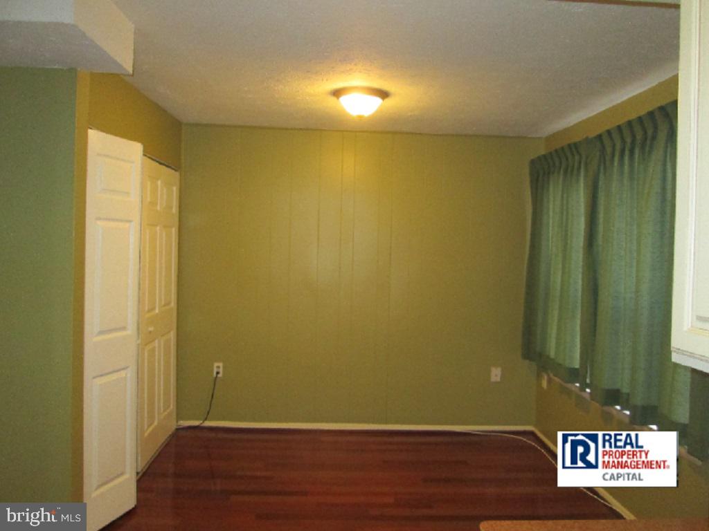 GREENBRIAR CONDO PHASE I - Residential Lease