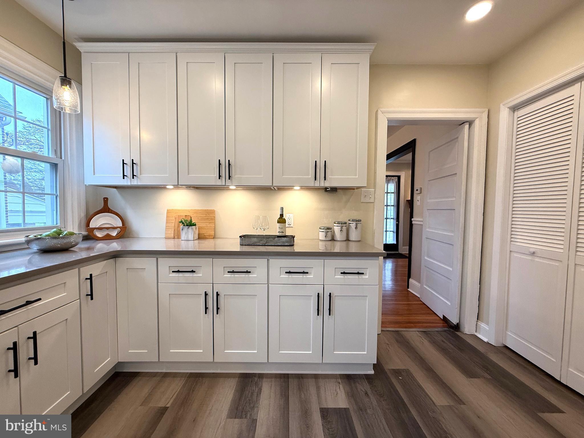 GLENSIDE - Residential