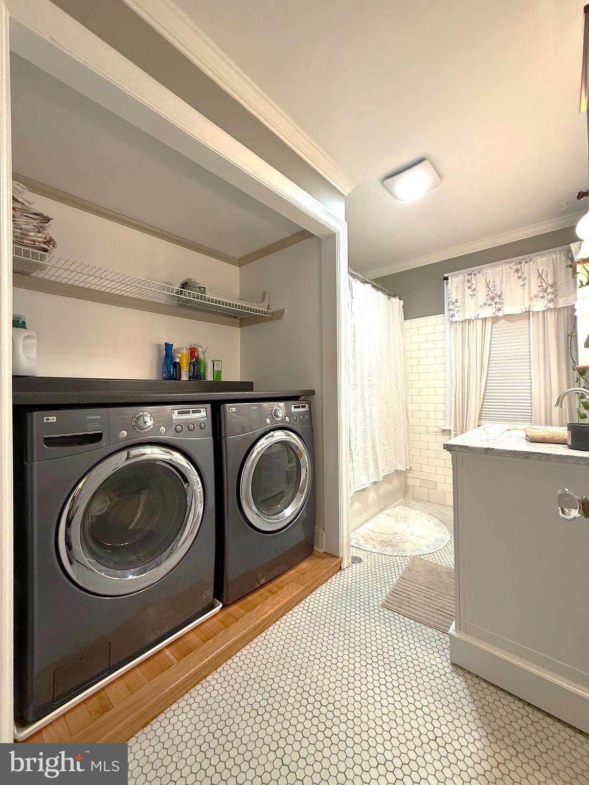 GLENSIDE - Residential