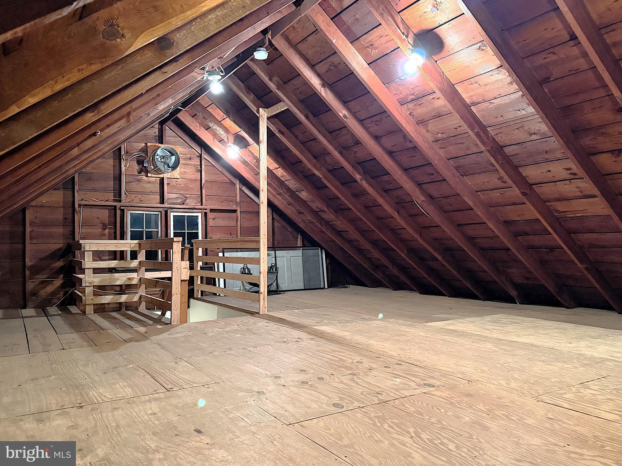 GLENSIDE - Residential