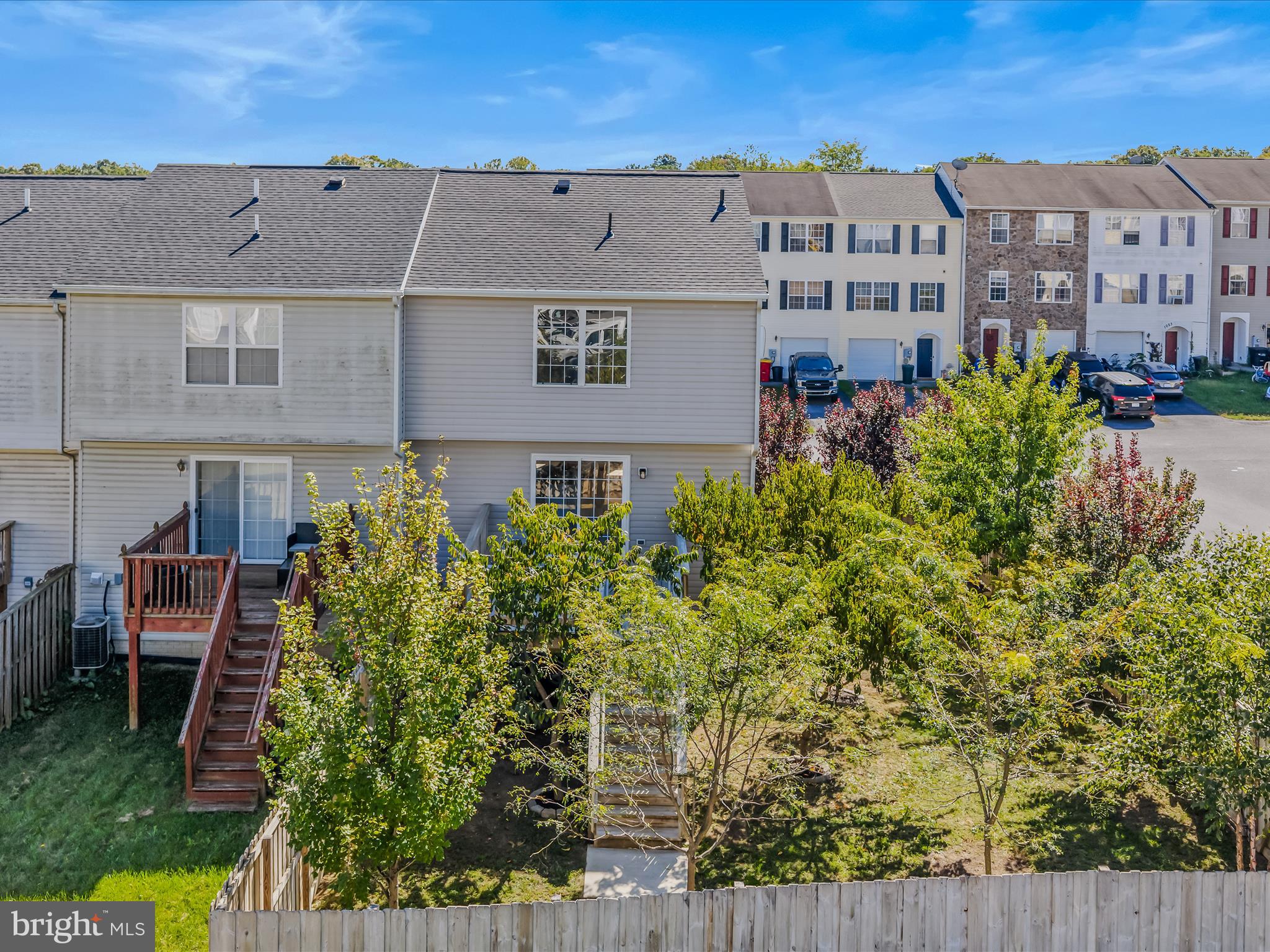 MILLS FARM - Residential