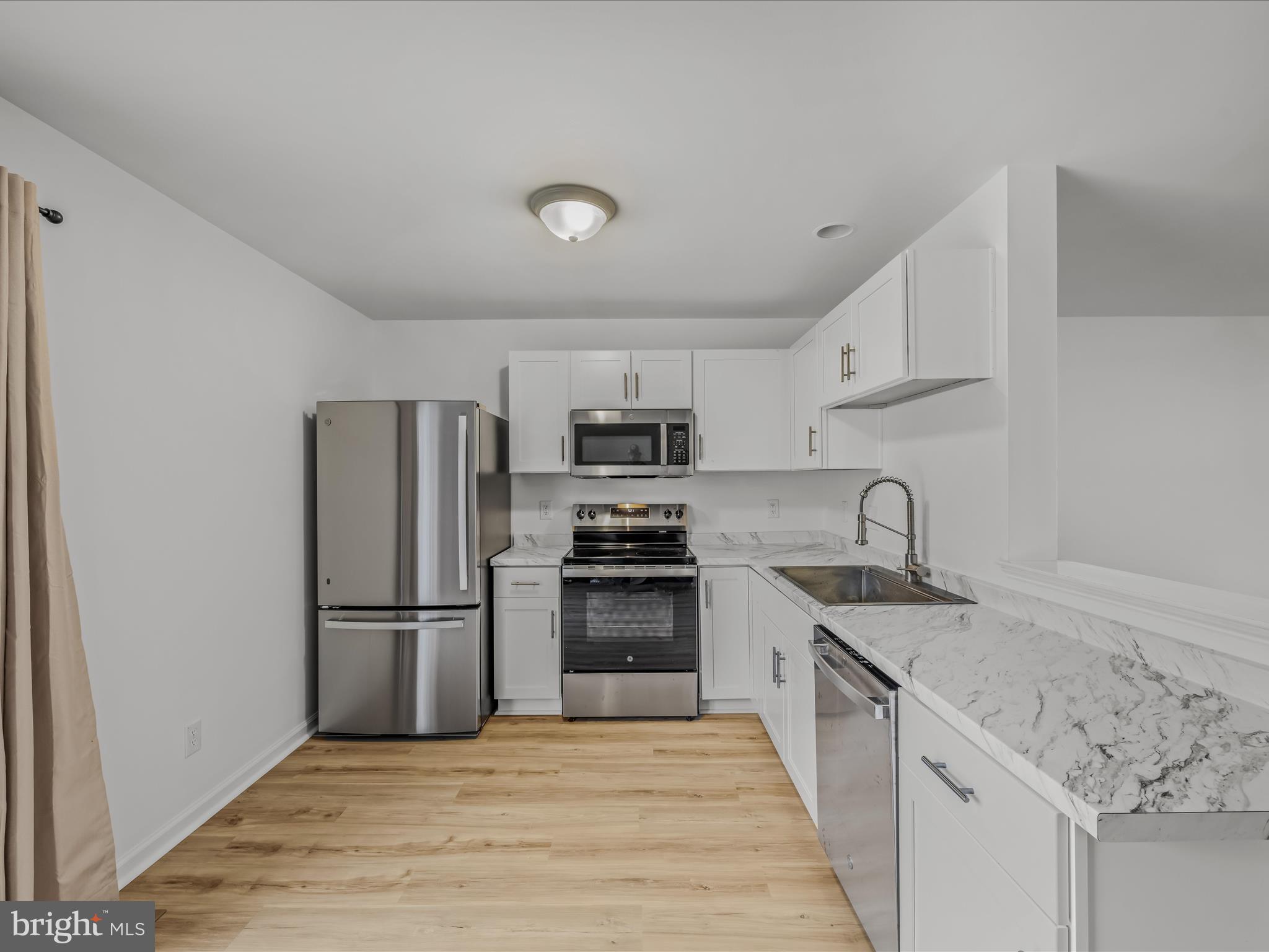 MILLS FARM - Residential