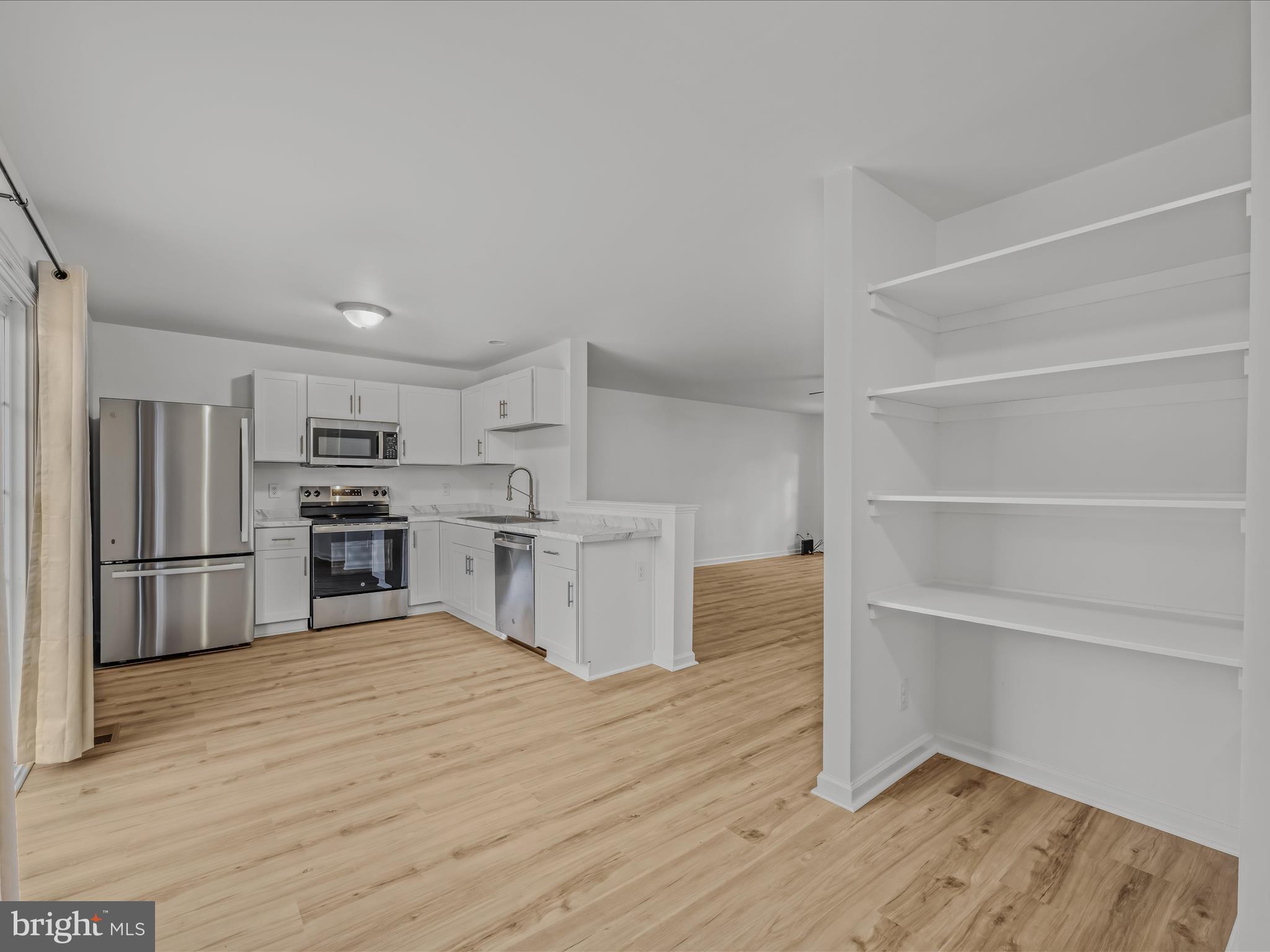 MILLS FARM - Residential