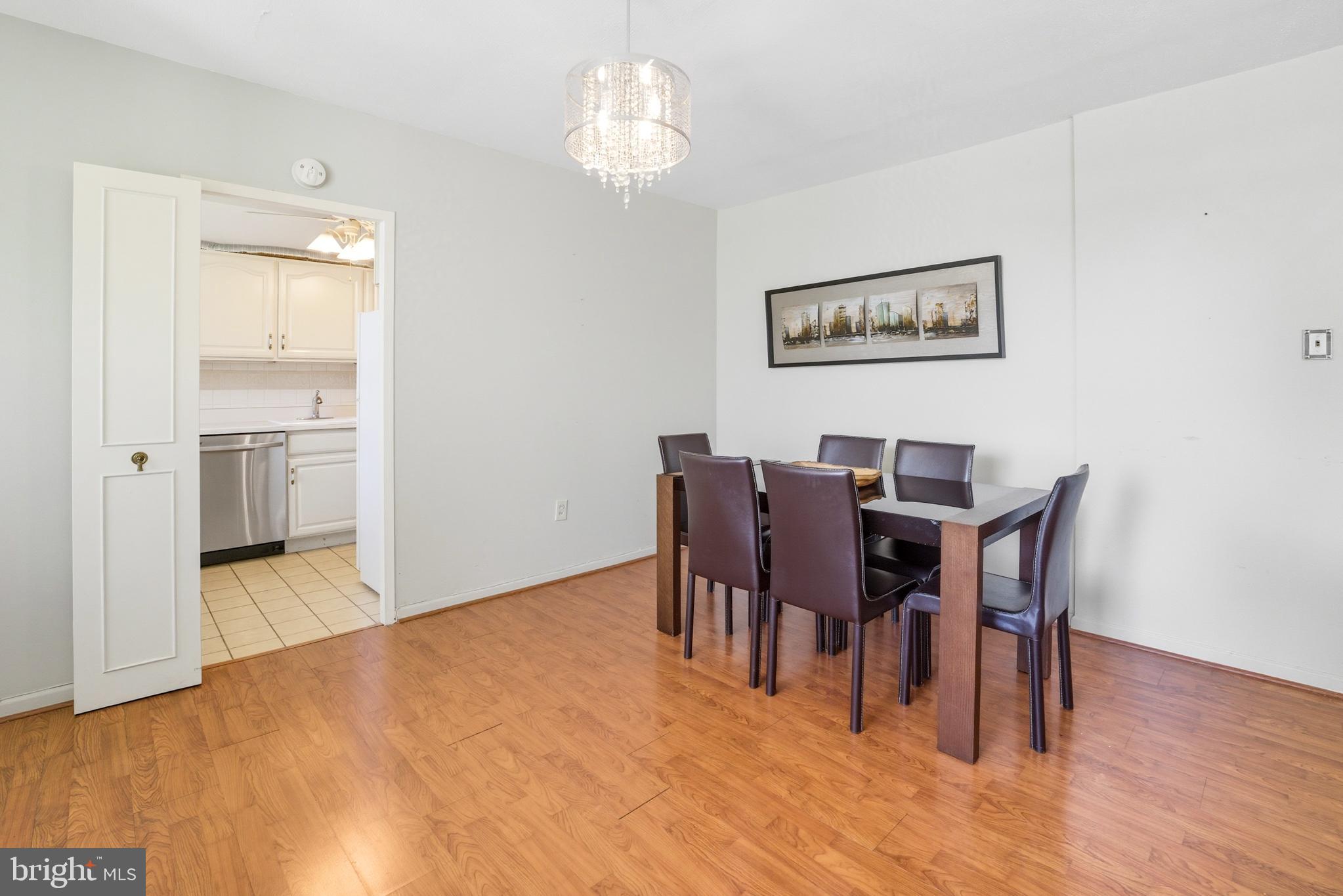 ELKINS PARK HOUSE - Residential