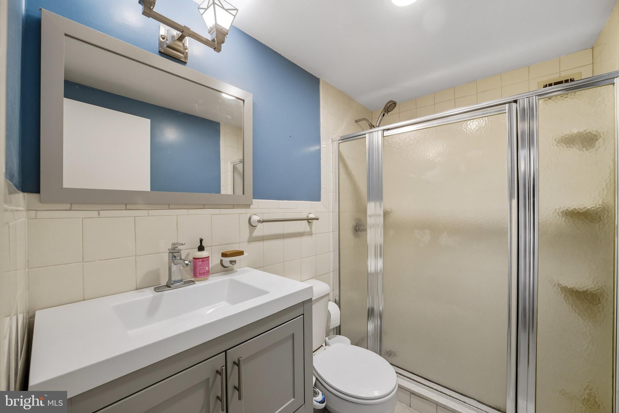 ELKINS PARK HOUSE - Residential