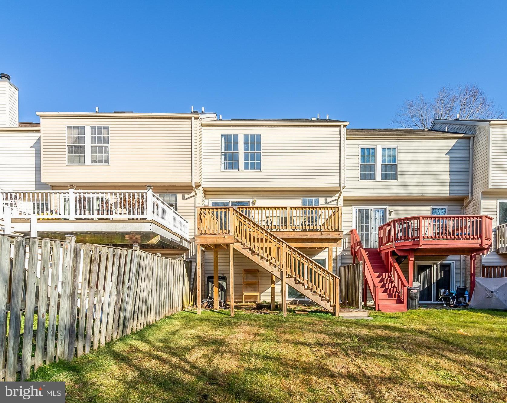 VILLAGE OF THOMAS RUN - Residential