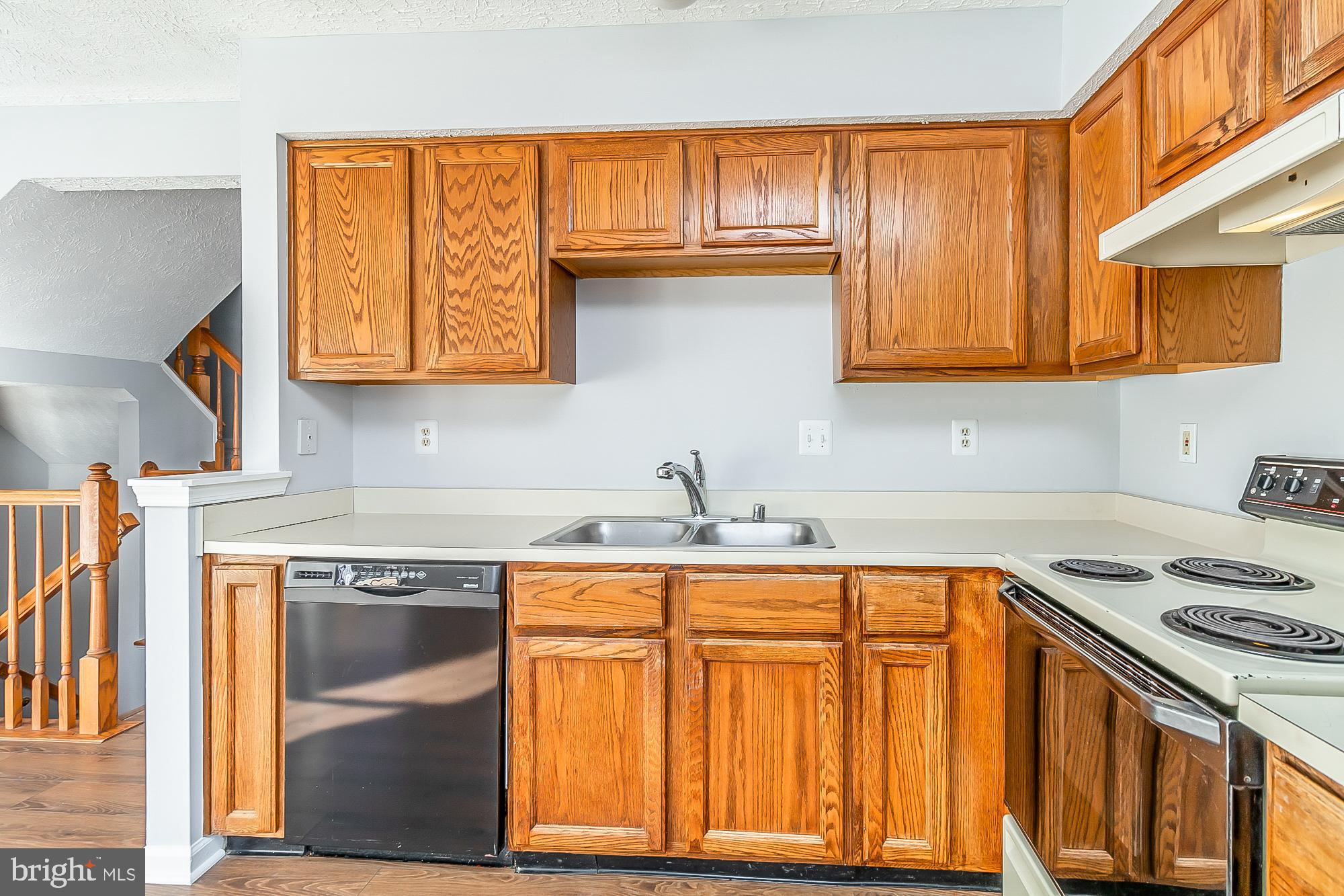 VILLAGE OF THOMAS RUN - Residential