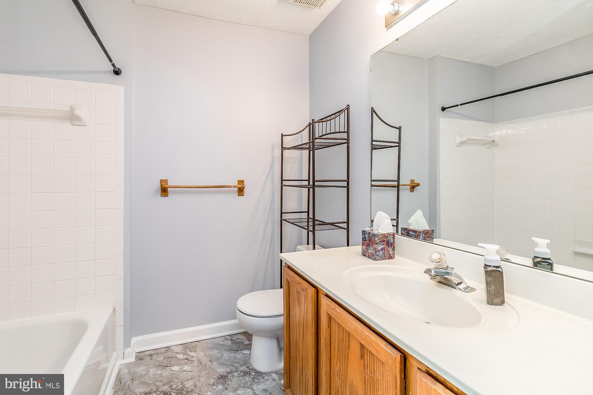 VILLAGE OF THOMAS RUN - Residential