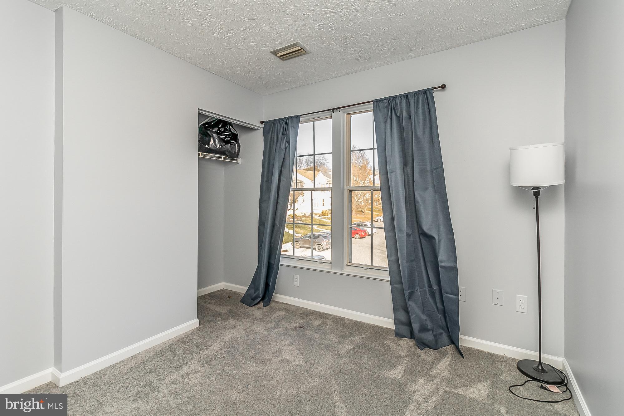 VILLAGE OF THOMAS RUN - Residential