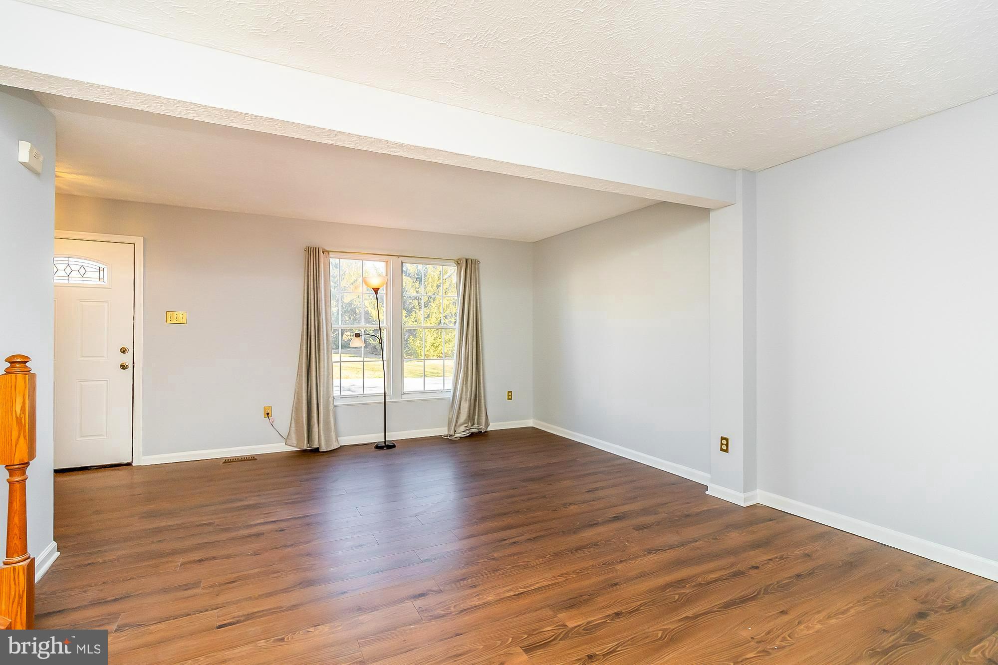 VILLAGE OF THOMAS RUN - Residential