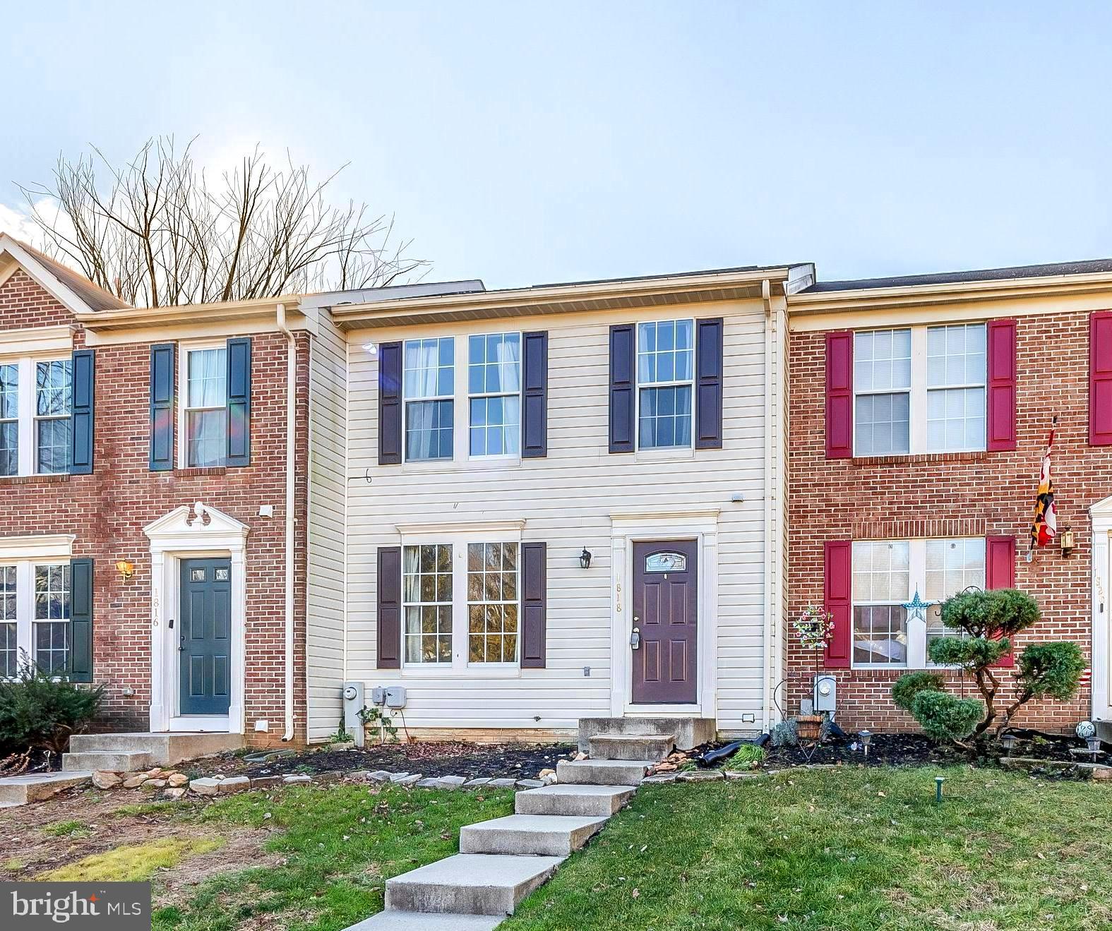 VILLAGE OF THOMAS RUN - Residential