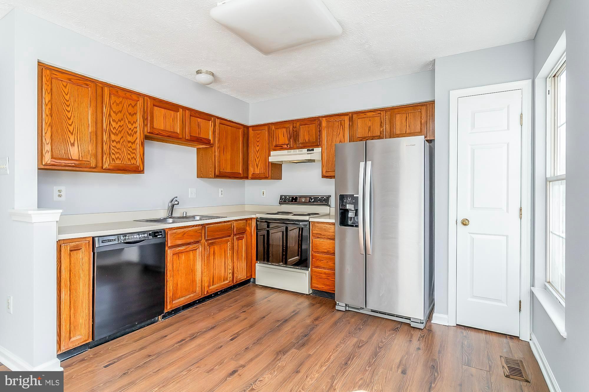 VILLAGE OF THOMAS RUN - Residential