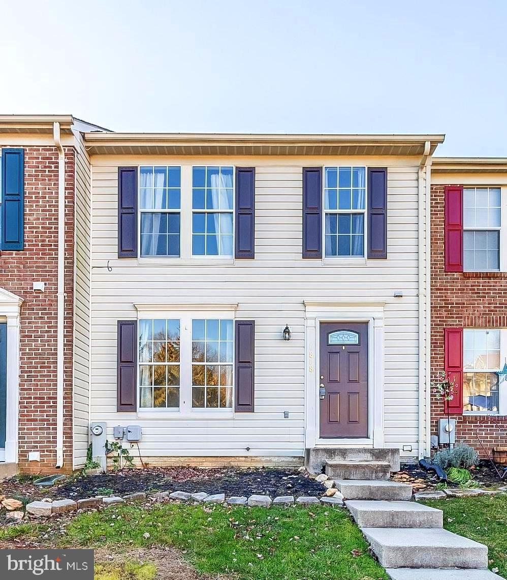 VILLAGE OF THOMAS RUN - Residential