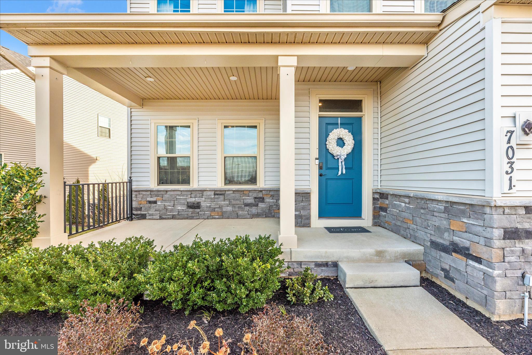 LAKE LINGANORE EAGLEHEAD - Residential