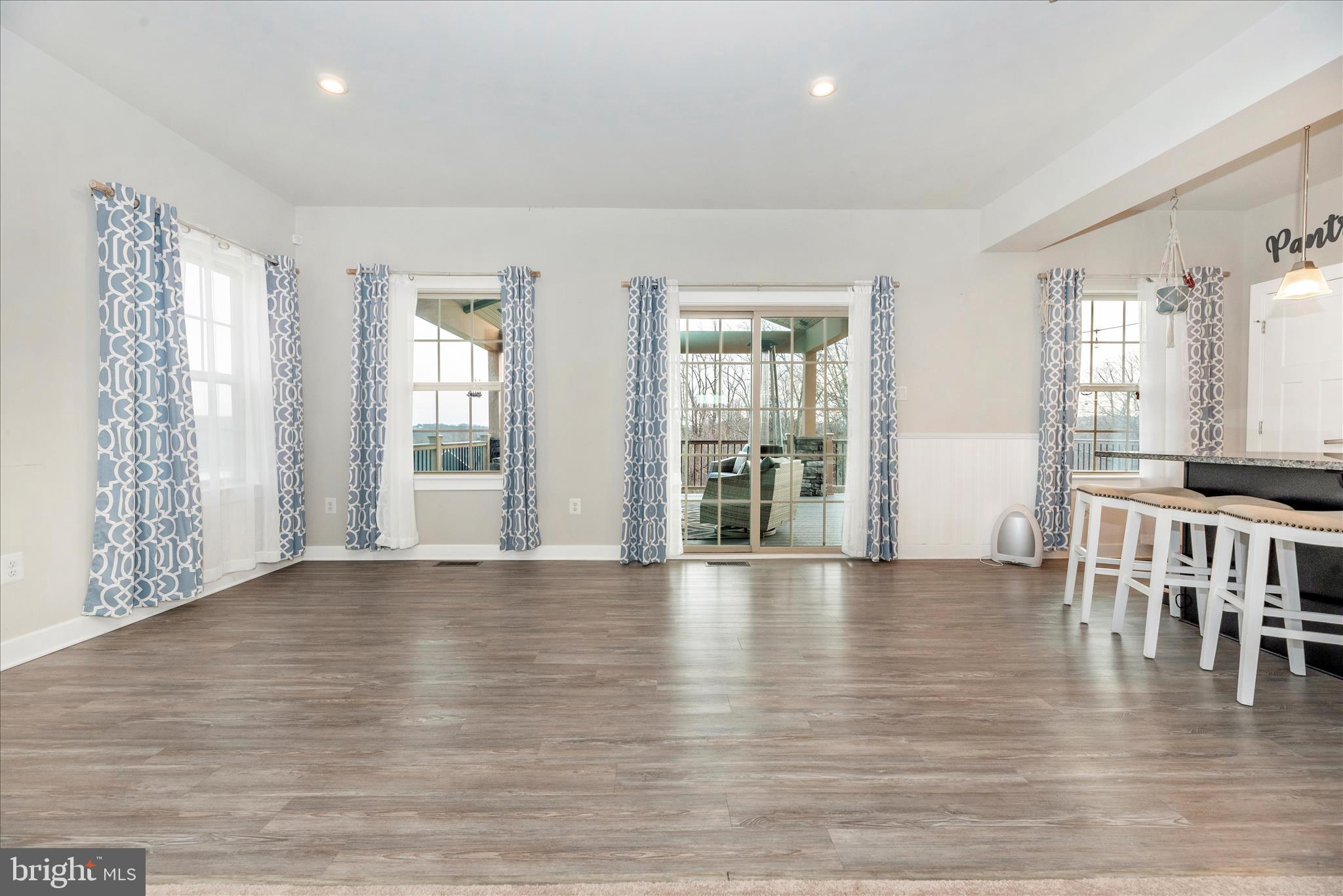 LAKE LINGANORE EAGLEHEAD - Residential