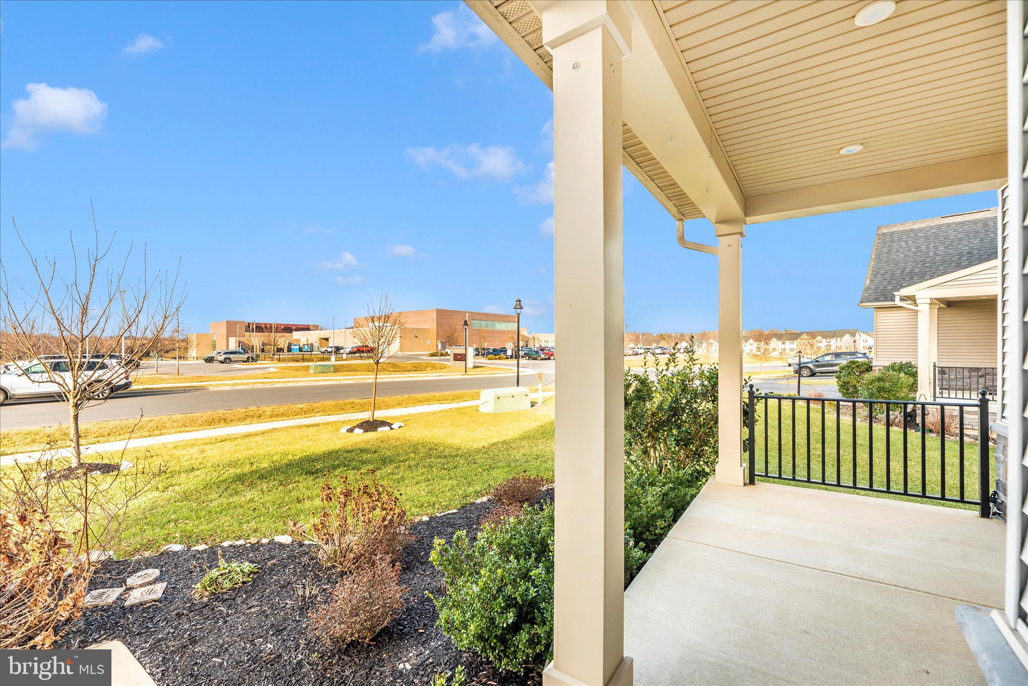 LAKE LINGANORE EAGLEHEAD - Residential