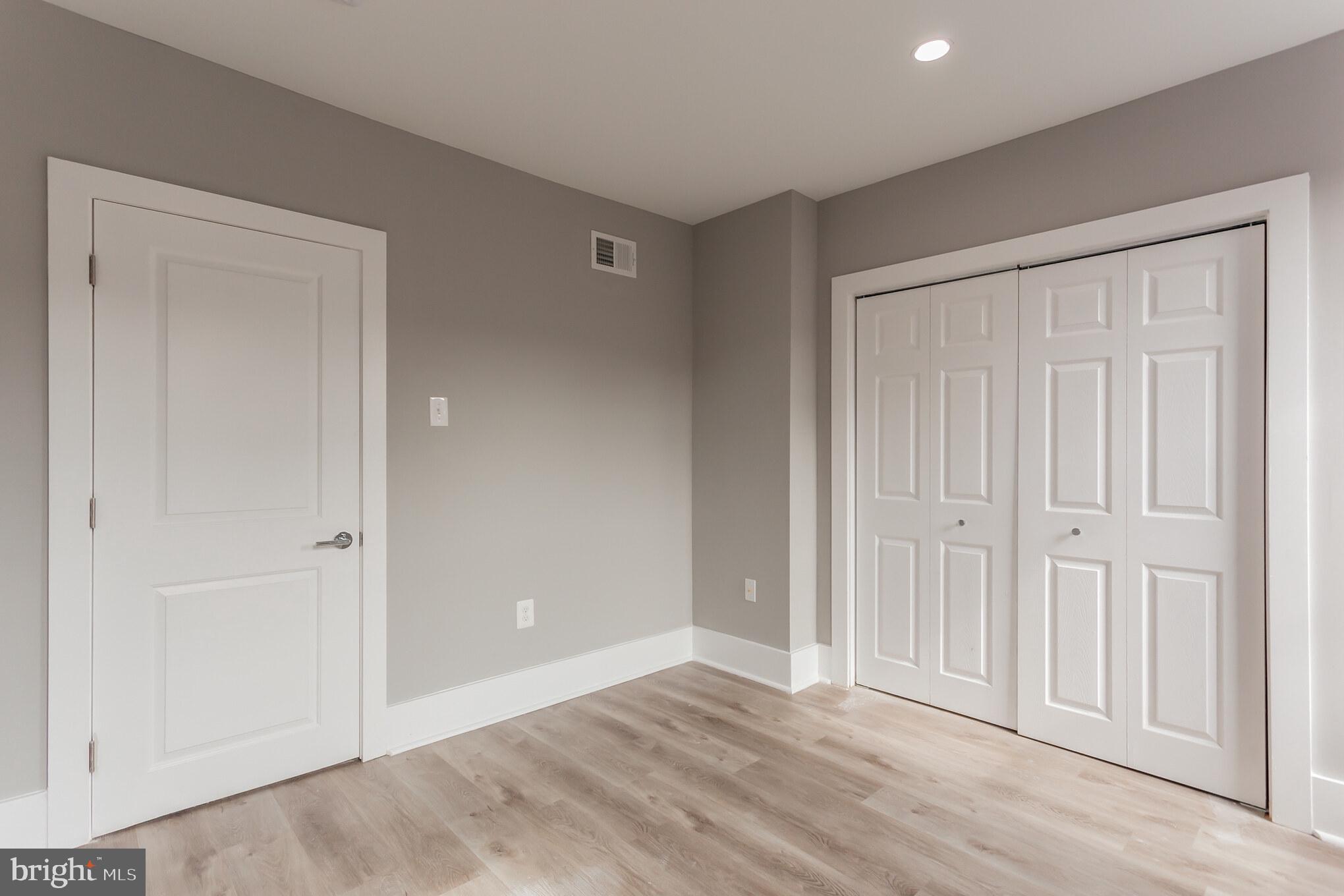 GRAYS FERRY - Residential Lease
