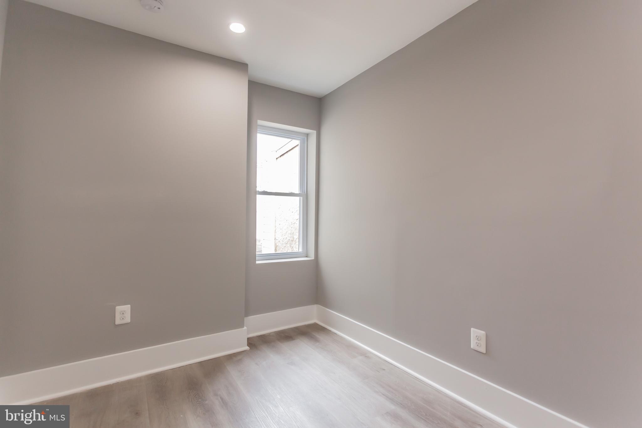 GRAYS FERRY - Residential Lease