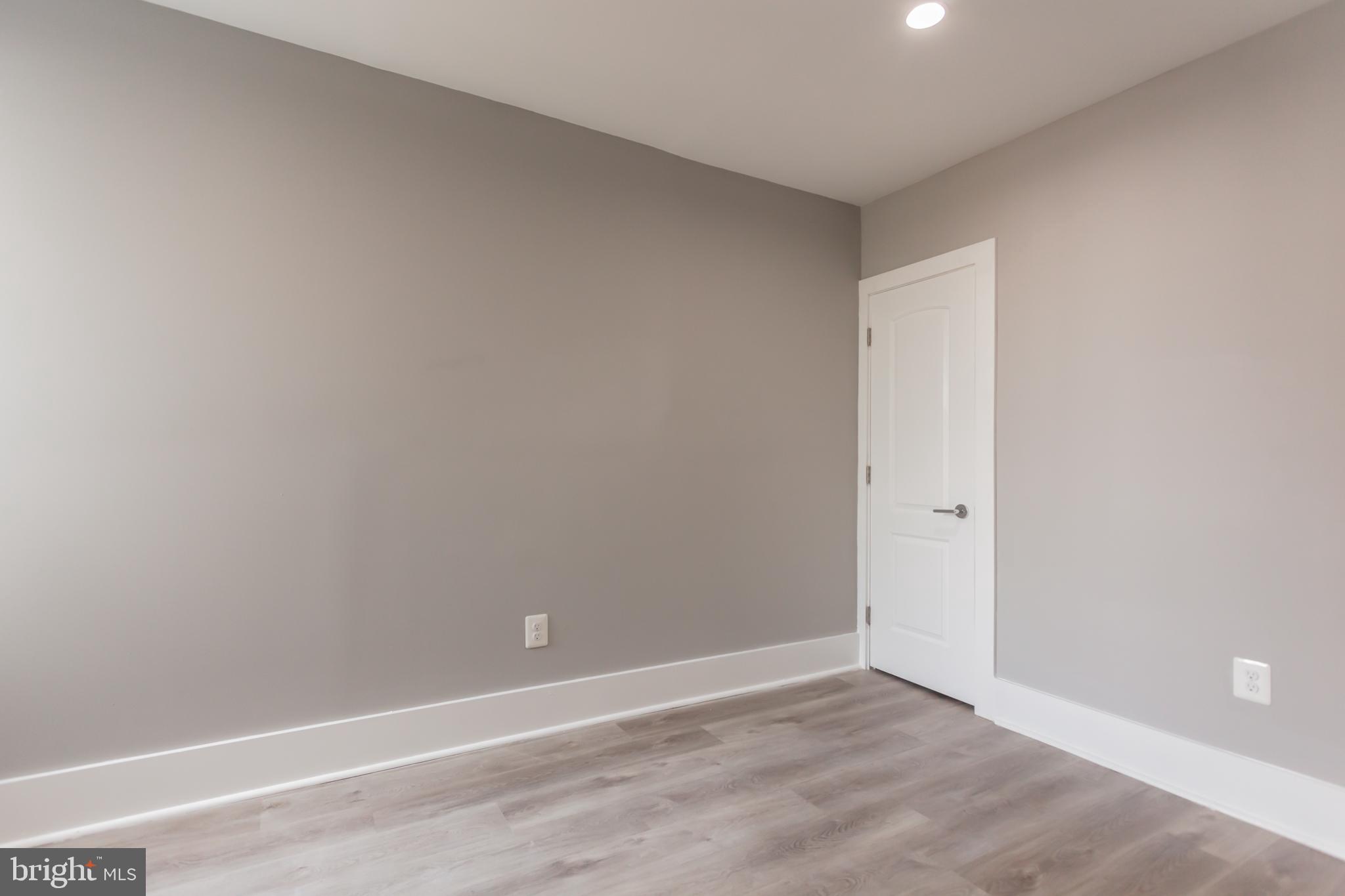 GRAYS FERRY - Residential Lease