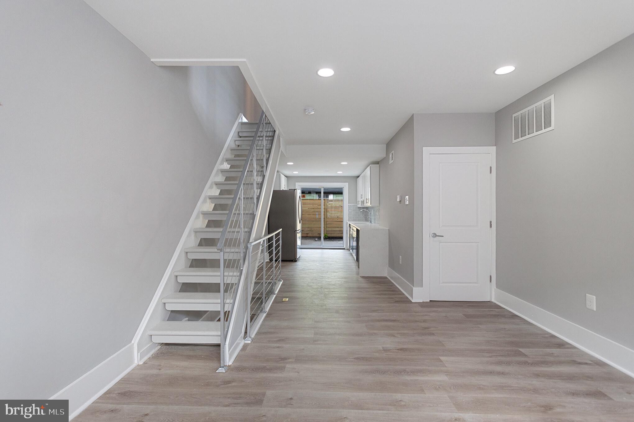 GRAYS FERRY - Residential Lease