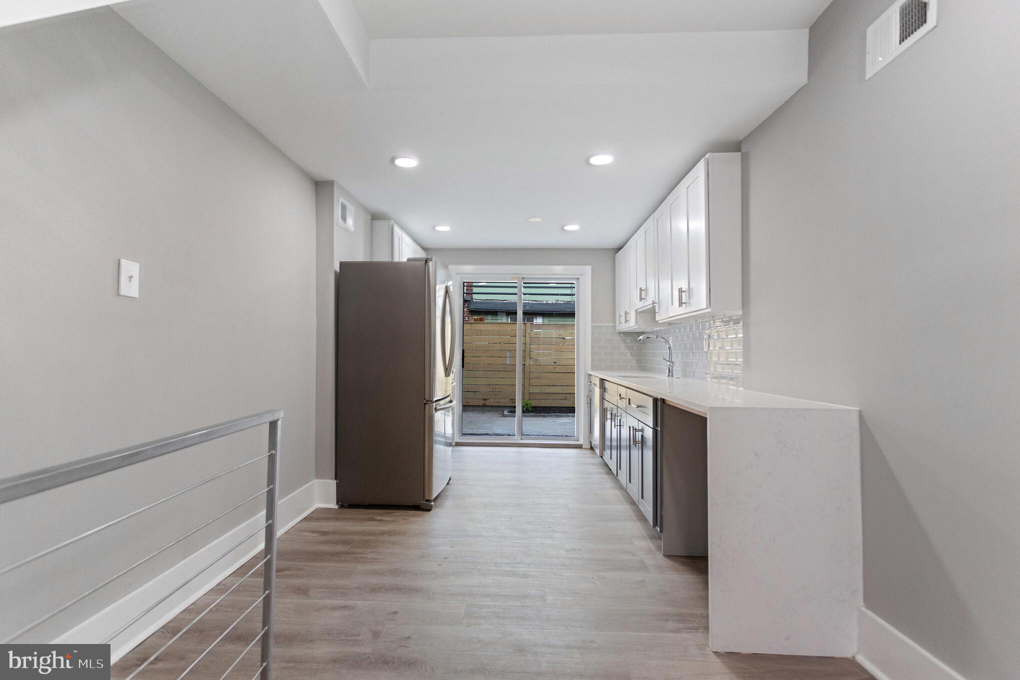GRAYS FERRY - Residential Lease