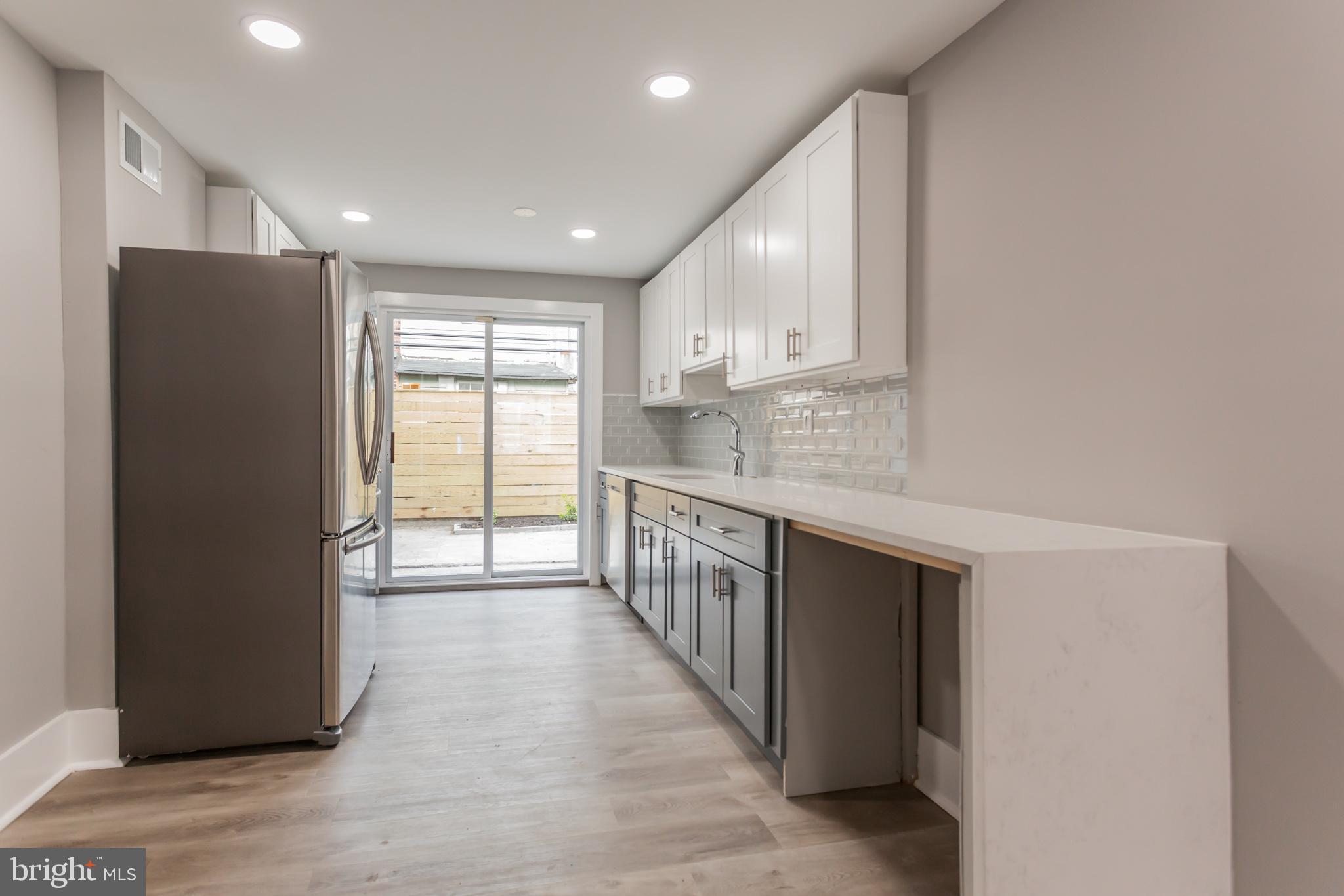 GRAYS FERRY - Residential Lease