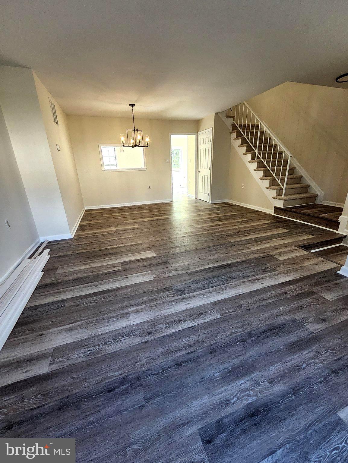 10806 STONE HILL LANE