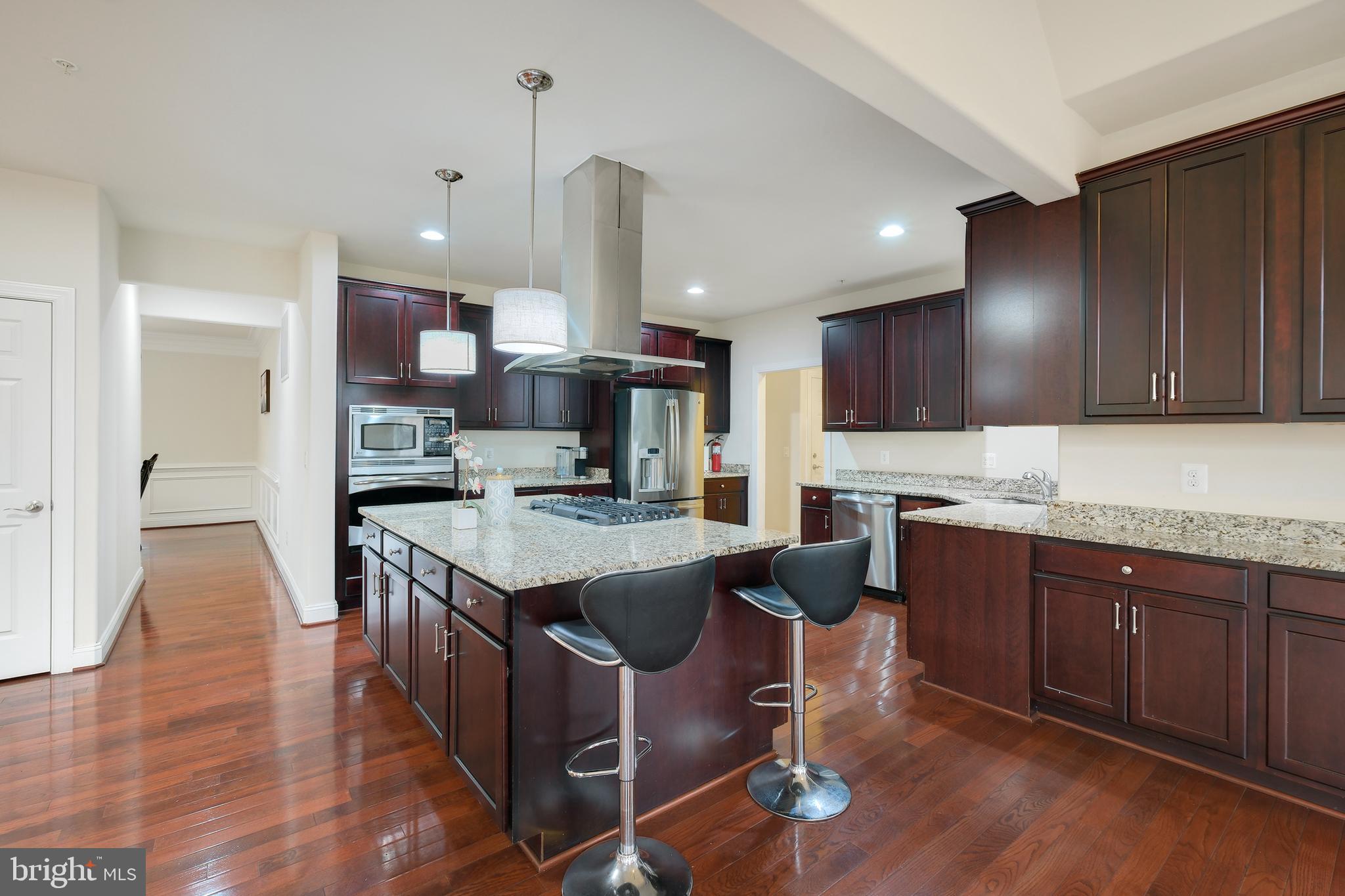 DARNESTOWN OUTSIDE - Residential