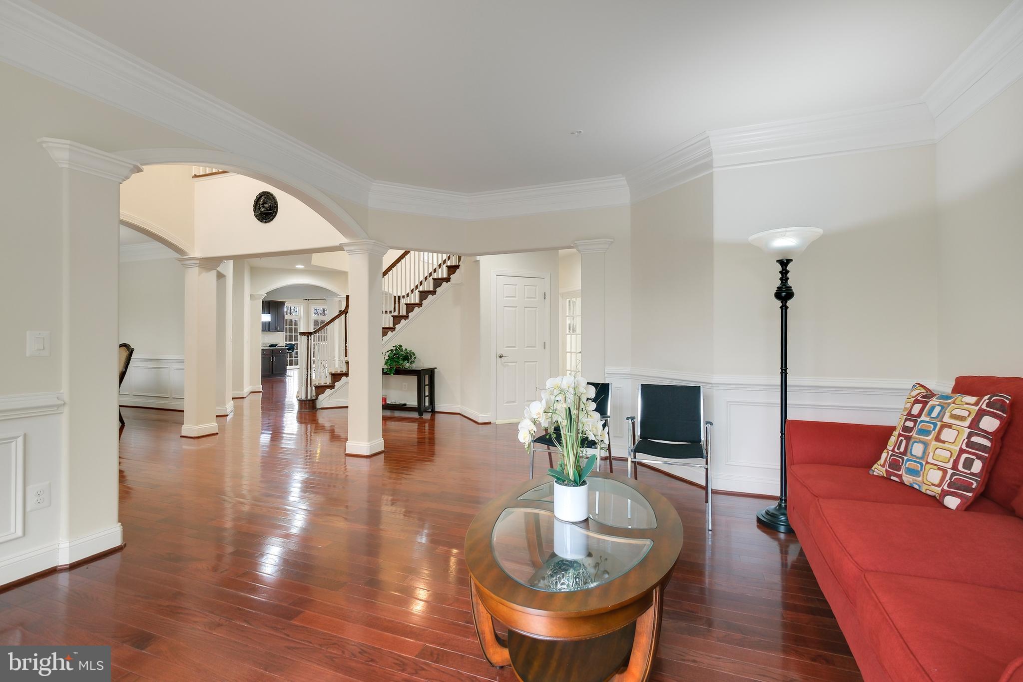 DARNESTOWN OUTSIDE - Residential