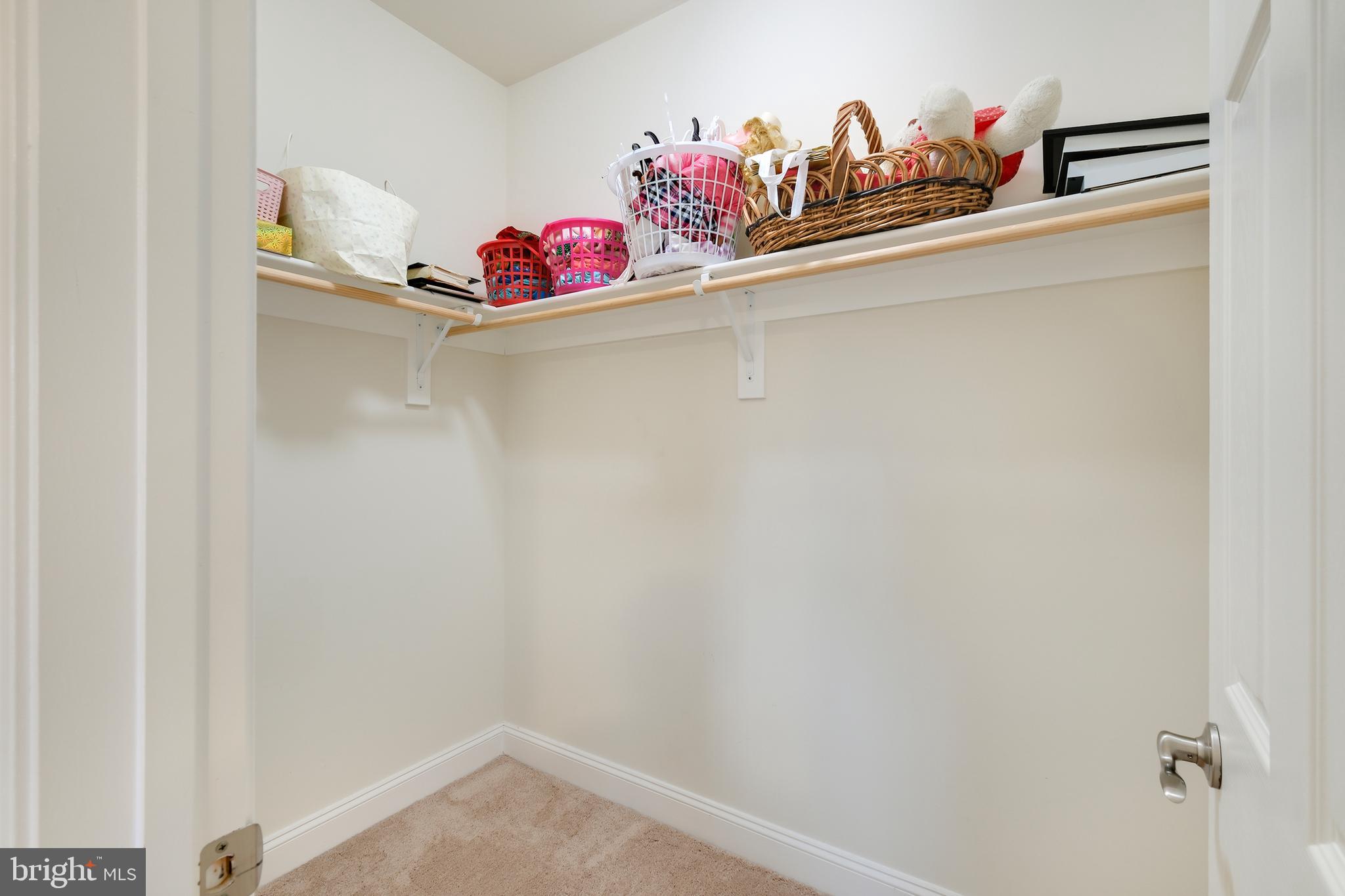 DARNESTOWN OUTSIDE - Residential