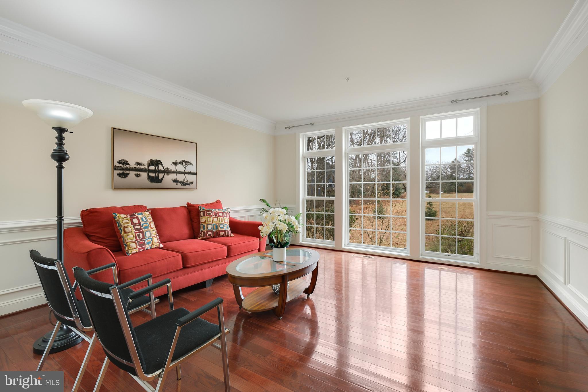 DARNESTOWN OUTSIDE - Residential