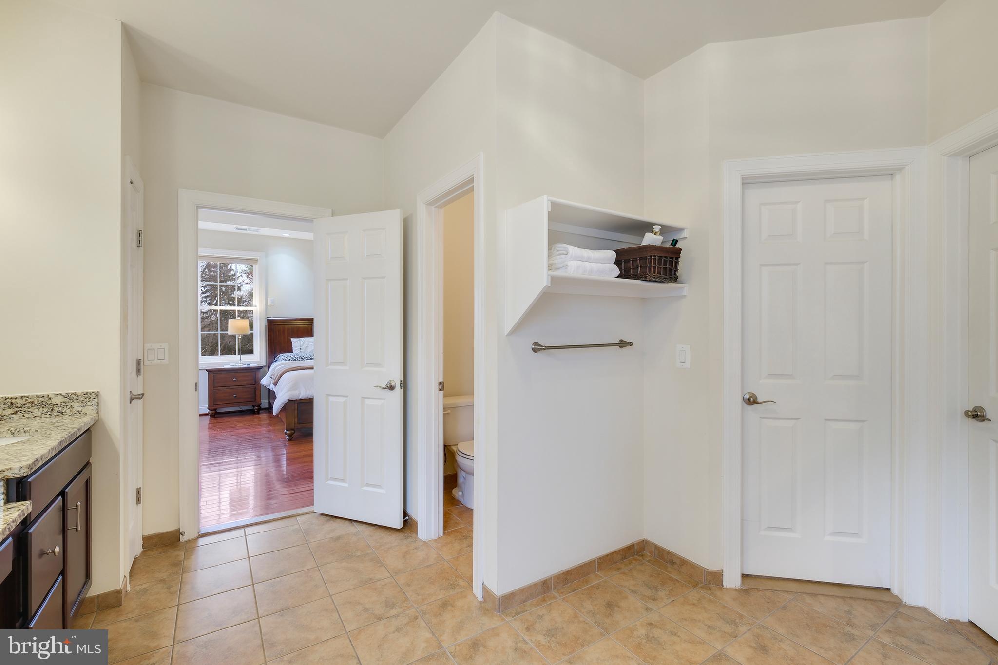 DARNESTOWN OUTSIDE - Residential