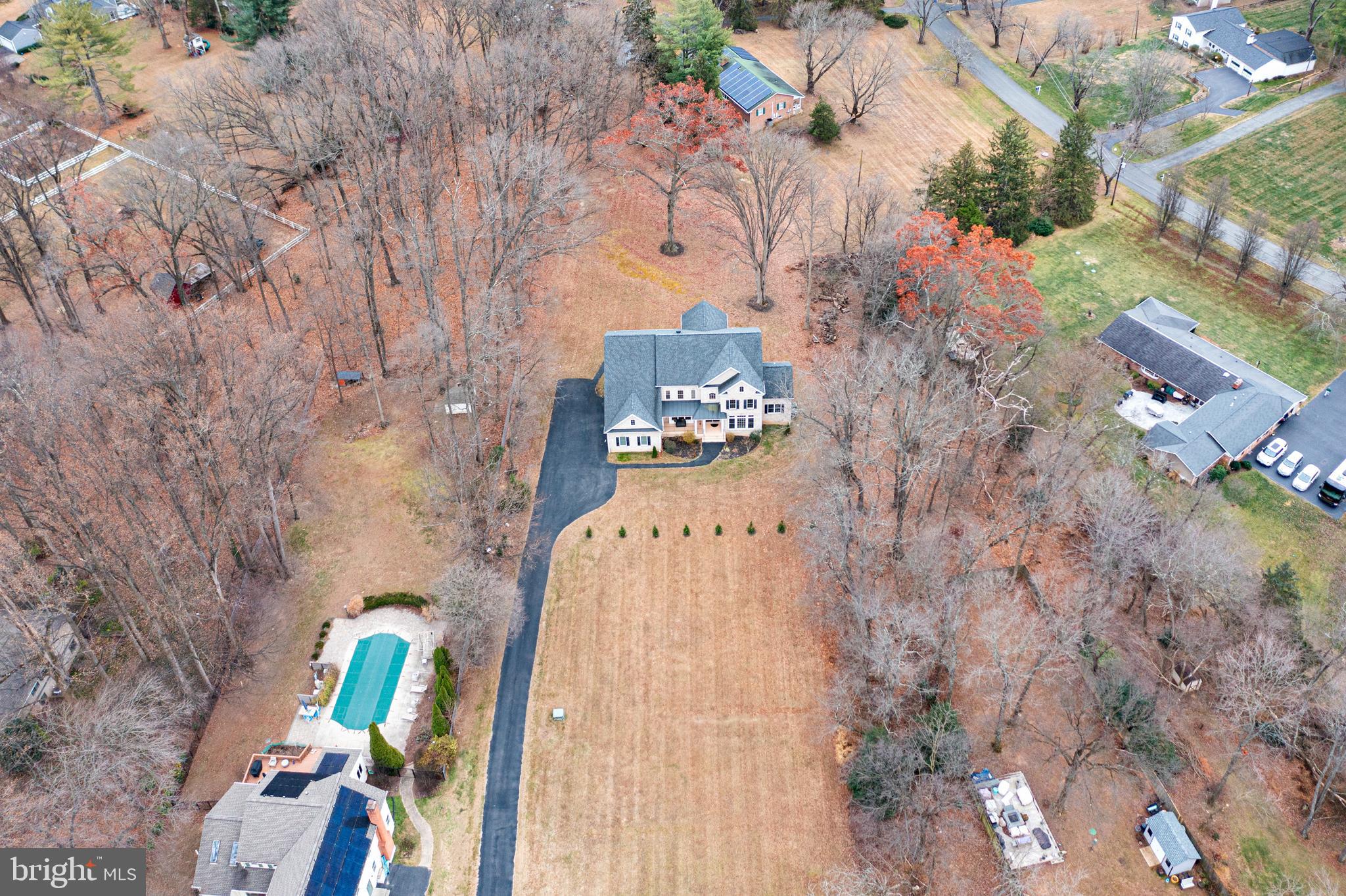 DARNESTOWN OUTSIDE - Residential