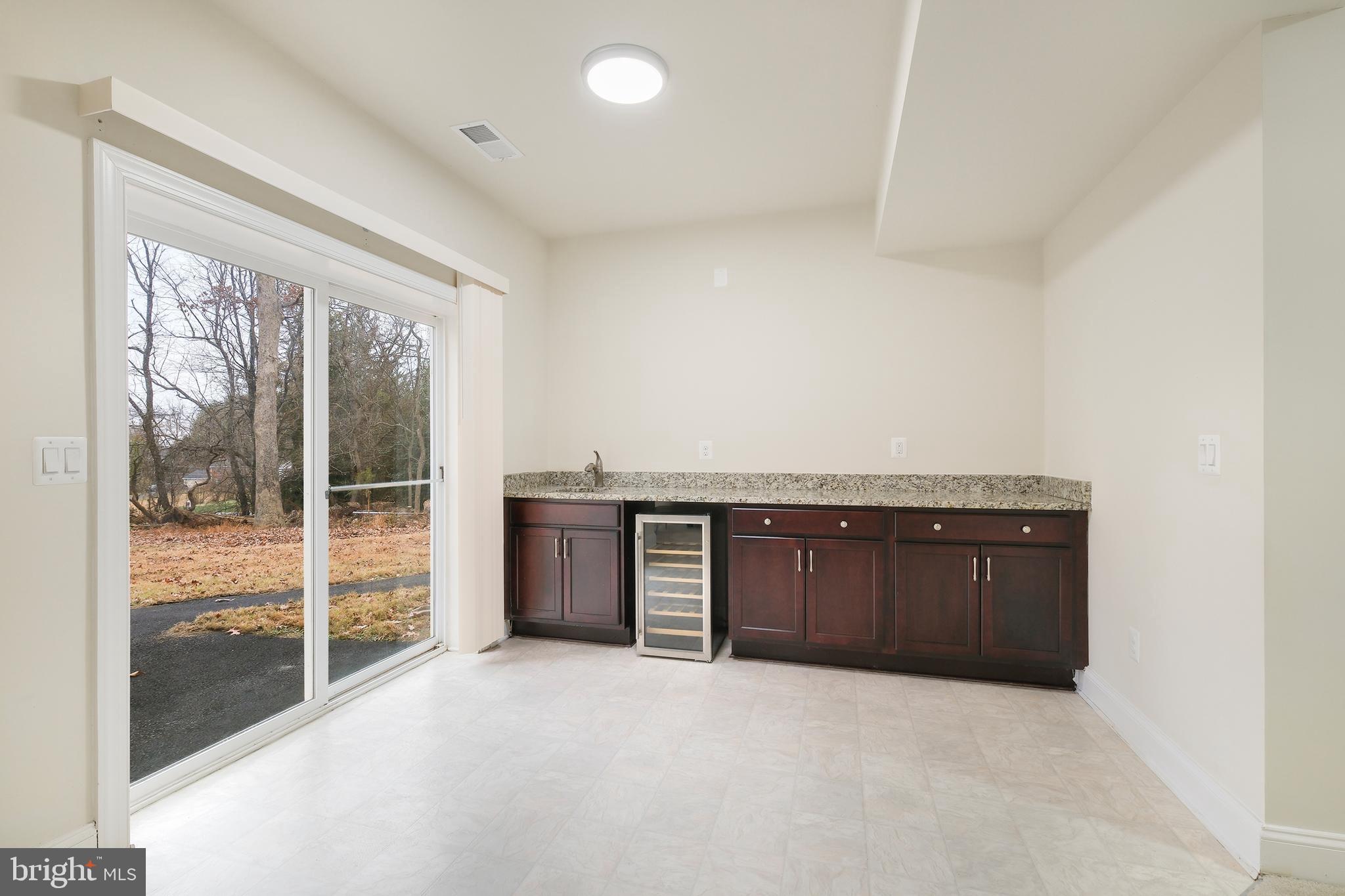 DARNESTOWN OUTSIDE - Residential